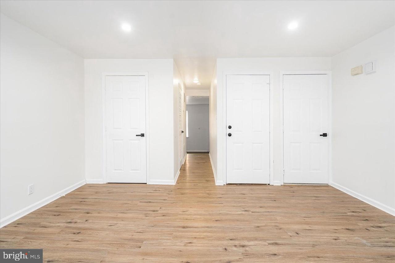 FRANKLIN SQUARE HISTORIC DISTRICT - Residential Lease