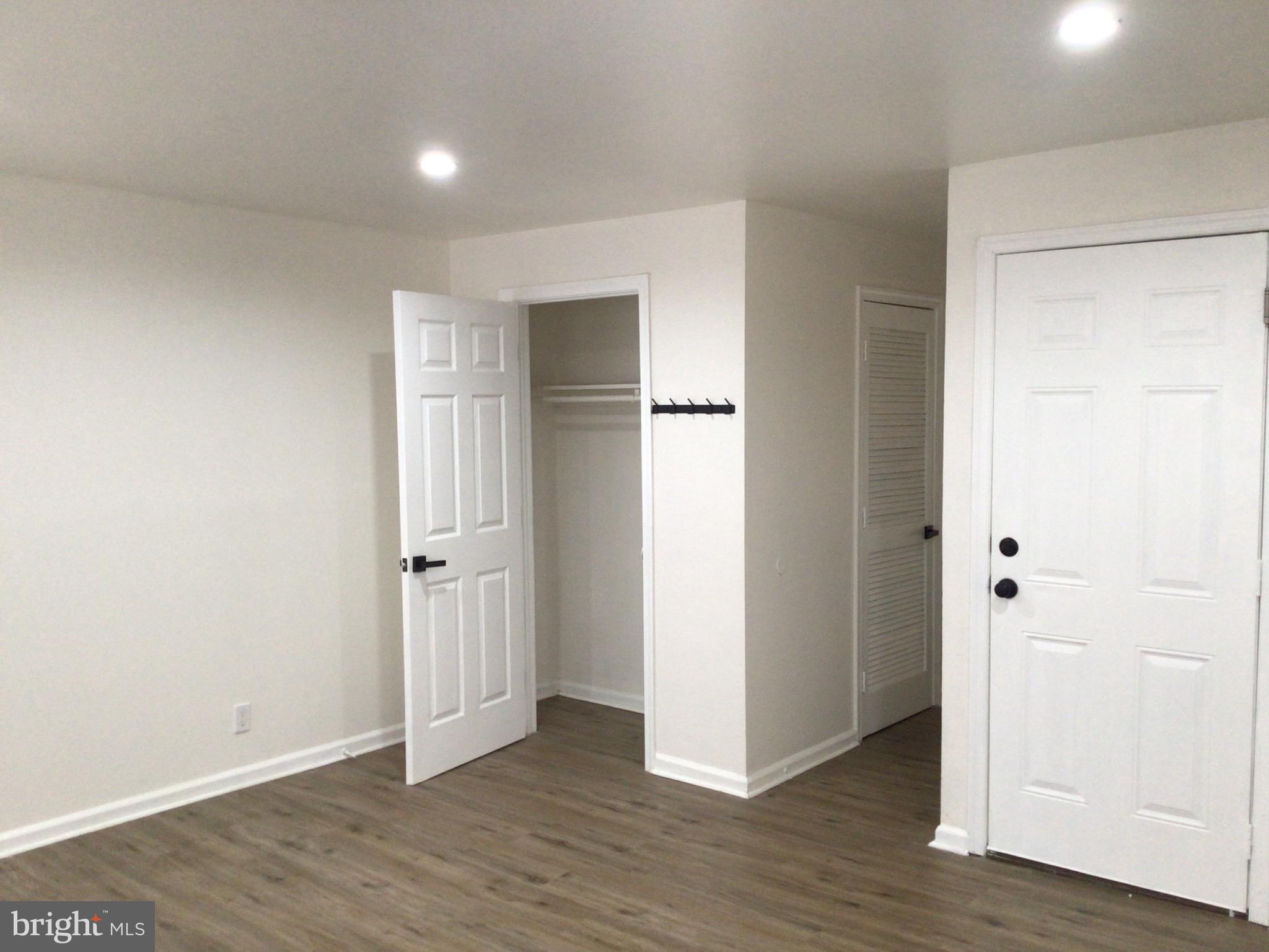 FRANKLIN SQUARE HISTORIC DISTRICT - Residential Lease