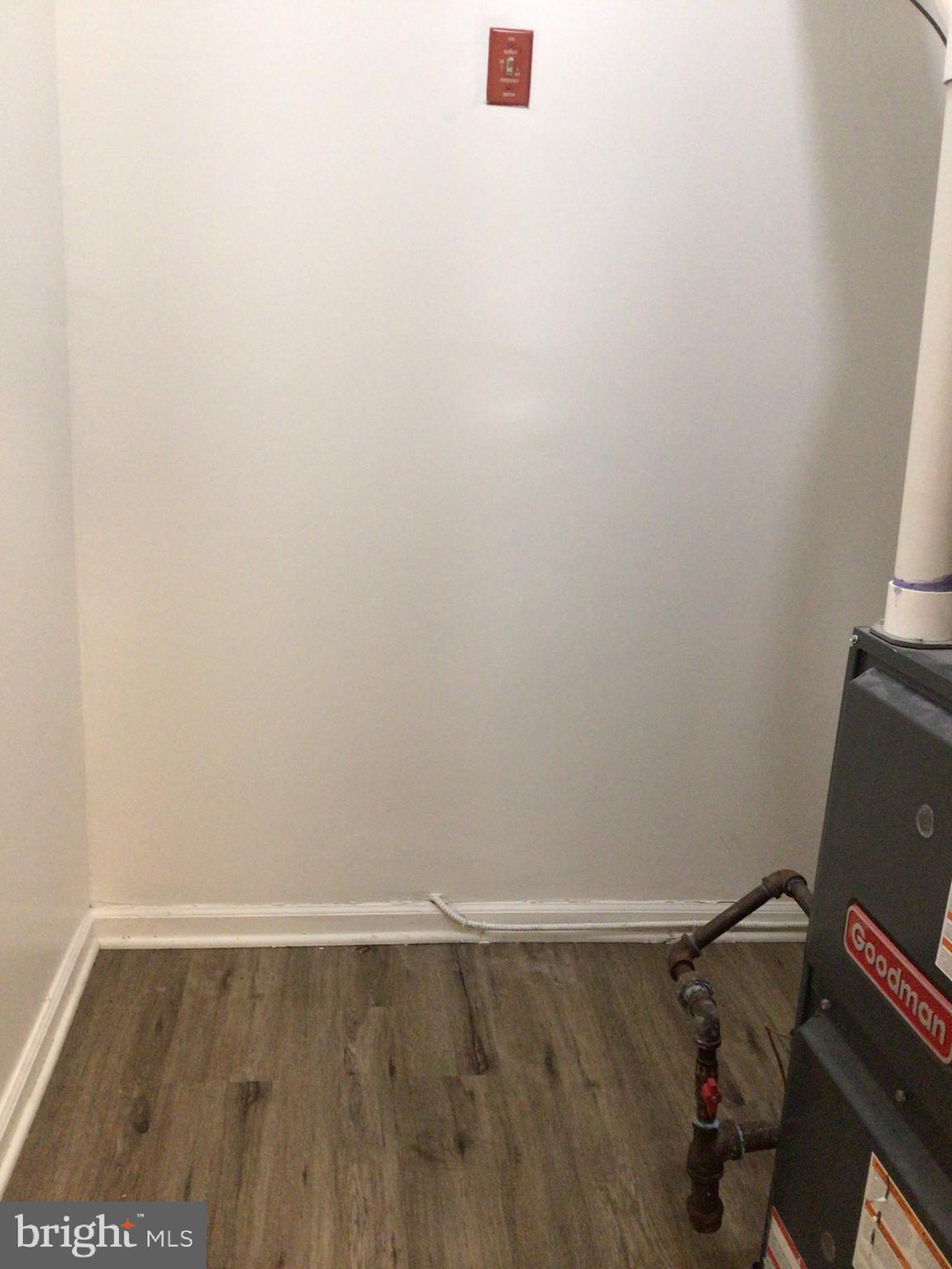 FRANKLIN SQUARE HISTORIC DISTRICT - Residential Lease