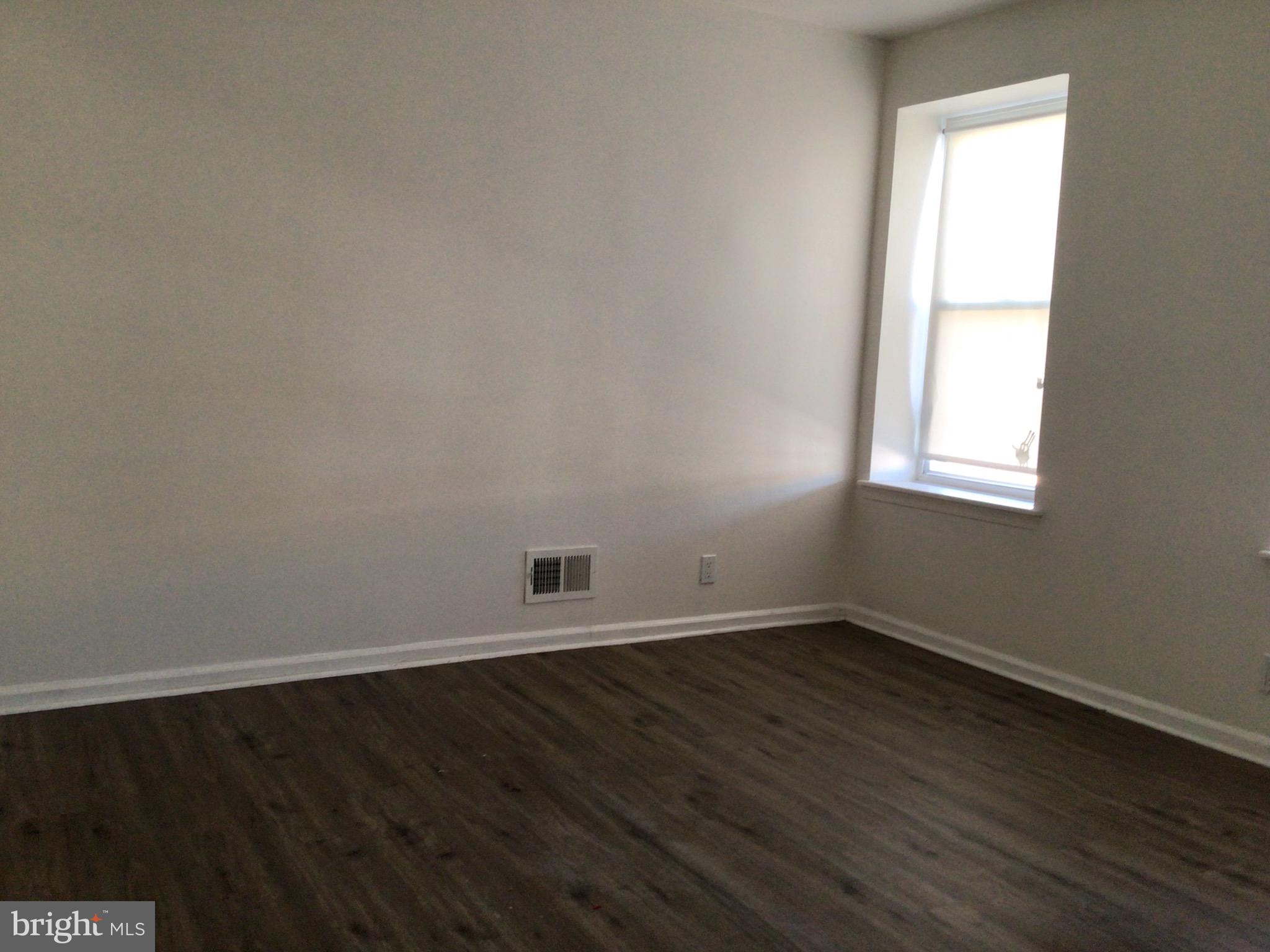 FRANKLIN SQUARE HISTORIC DISTRICT - Residential Lease