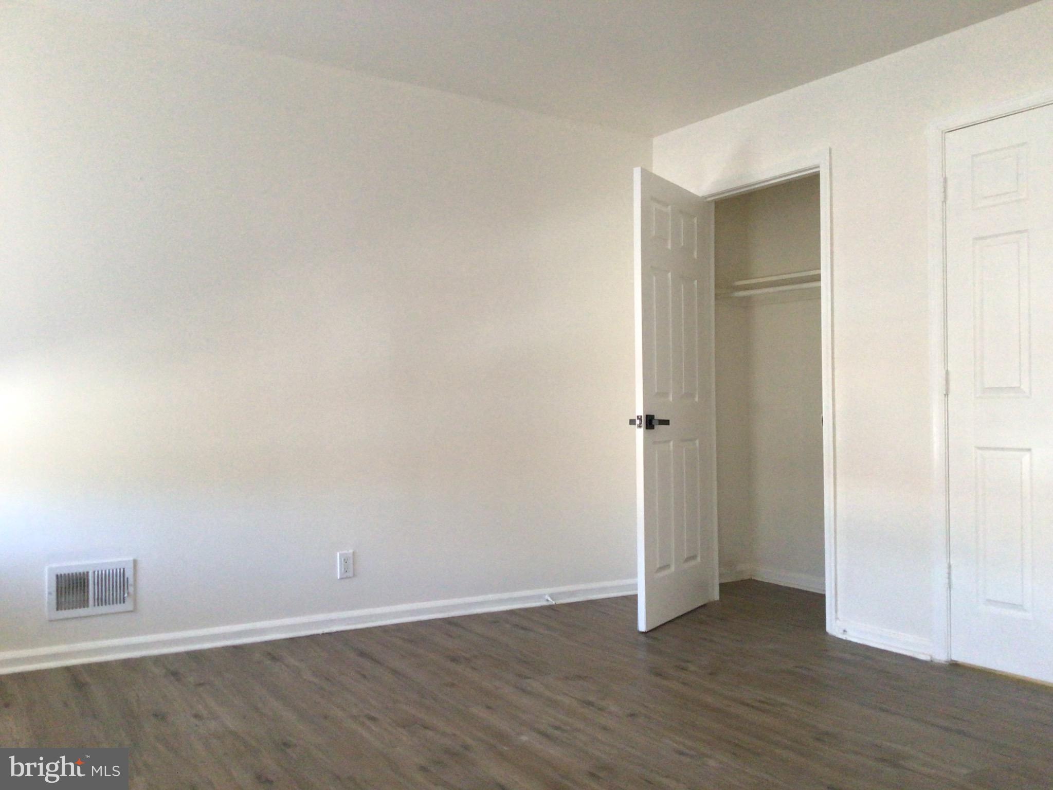 FRANKLIN SQUARE HISTORIC DISTRICT - Residential Lease