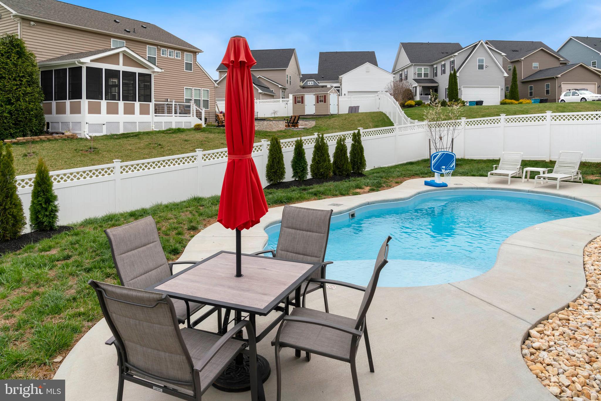 LANDSDALE - Residential