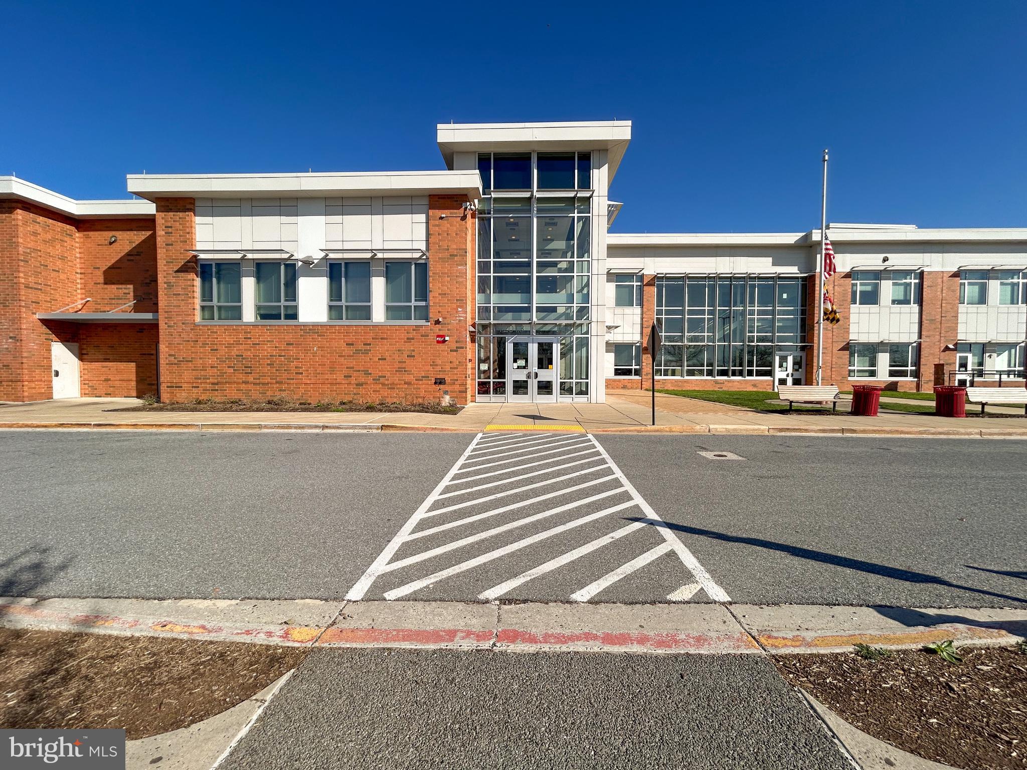 LANDSDALE - Residential