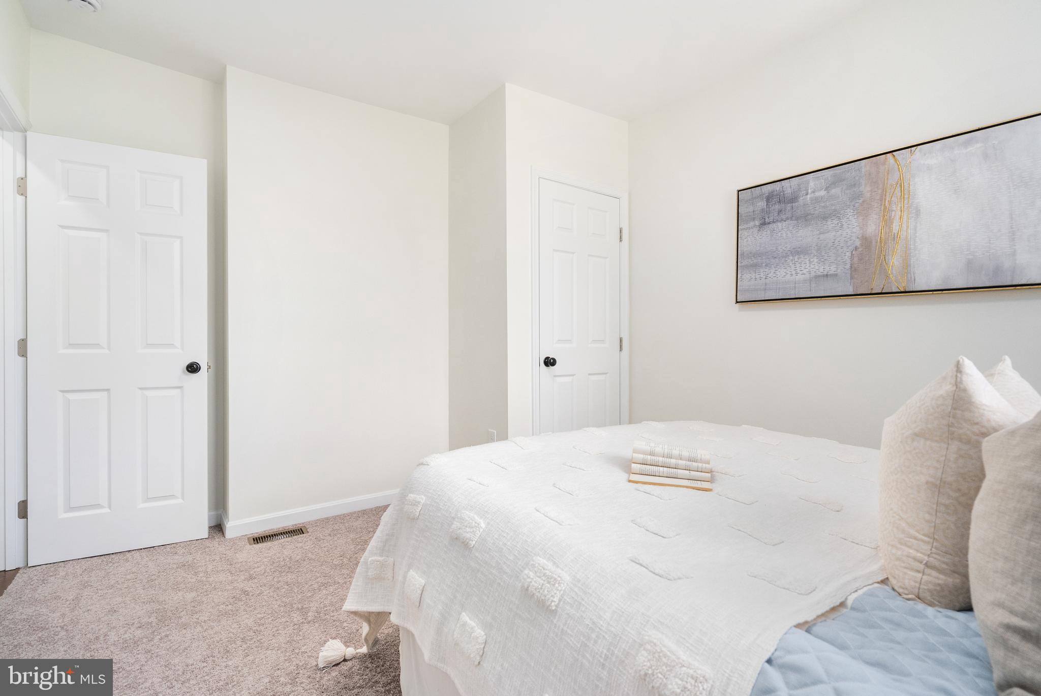 MONDAWMIN - Residential