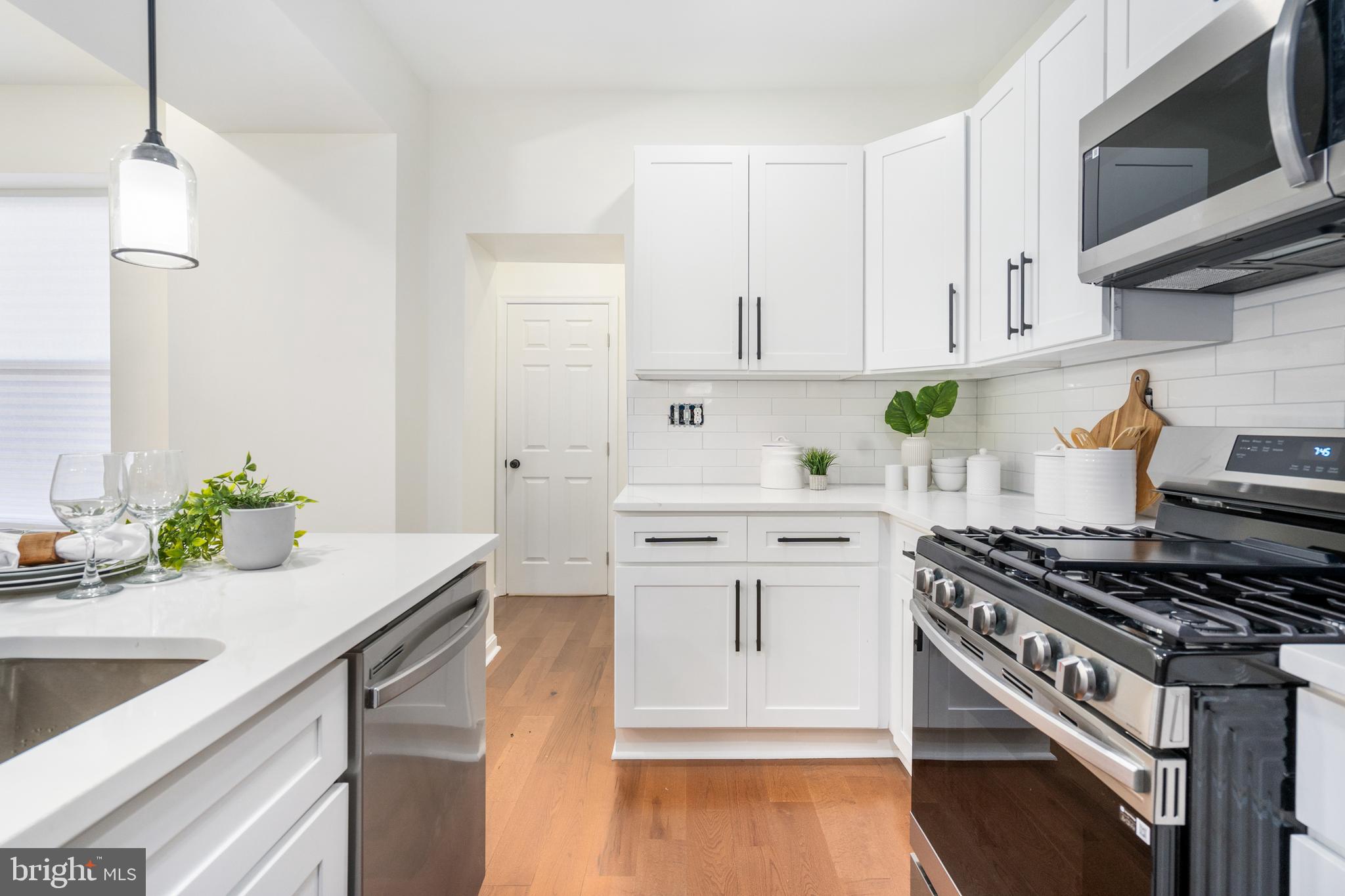 MONDAWMIN - Residential