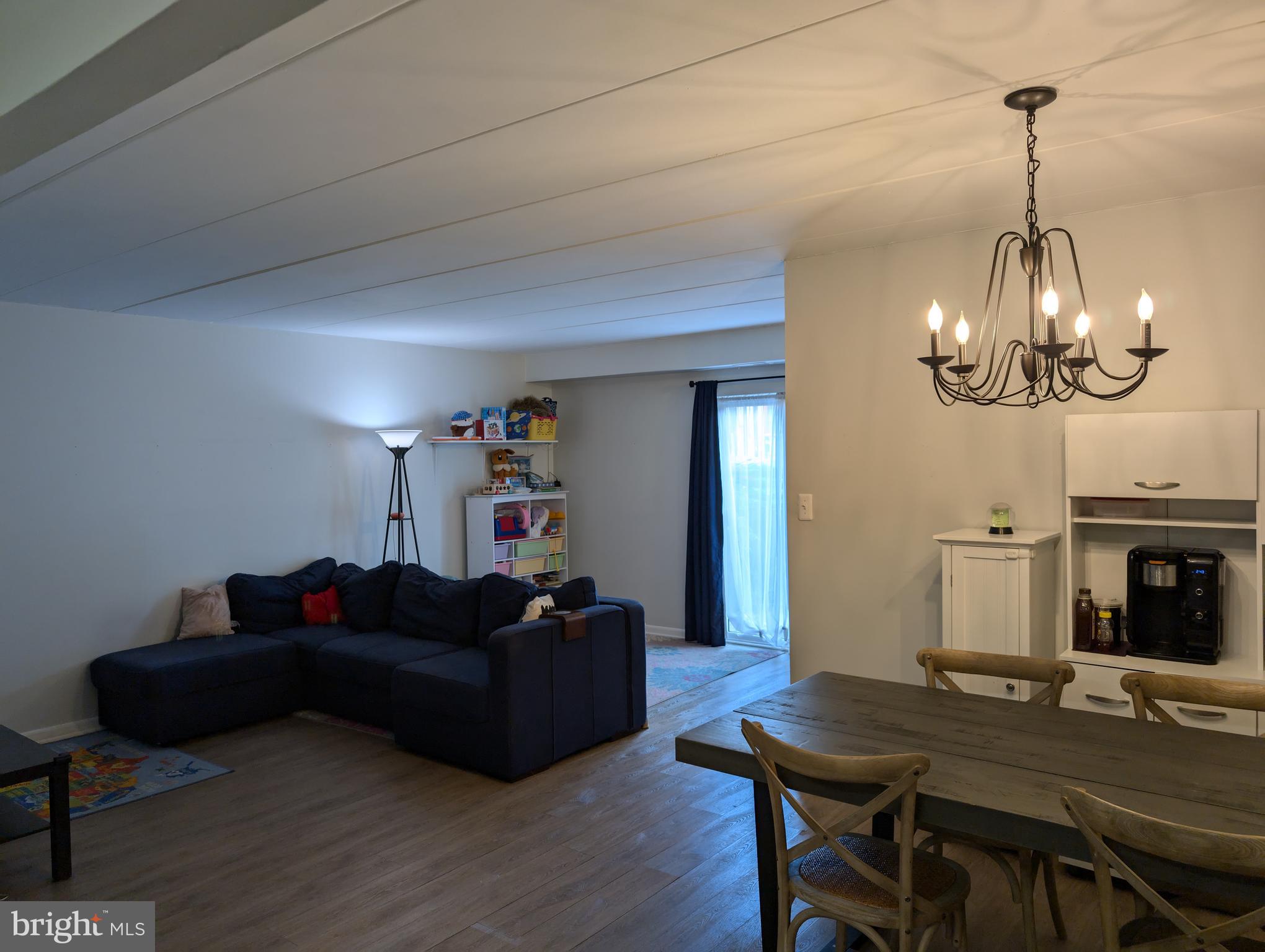 VILLAGE OF WILDE LAKE - Residential Lease