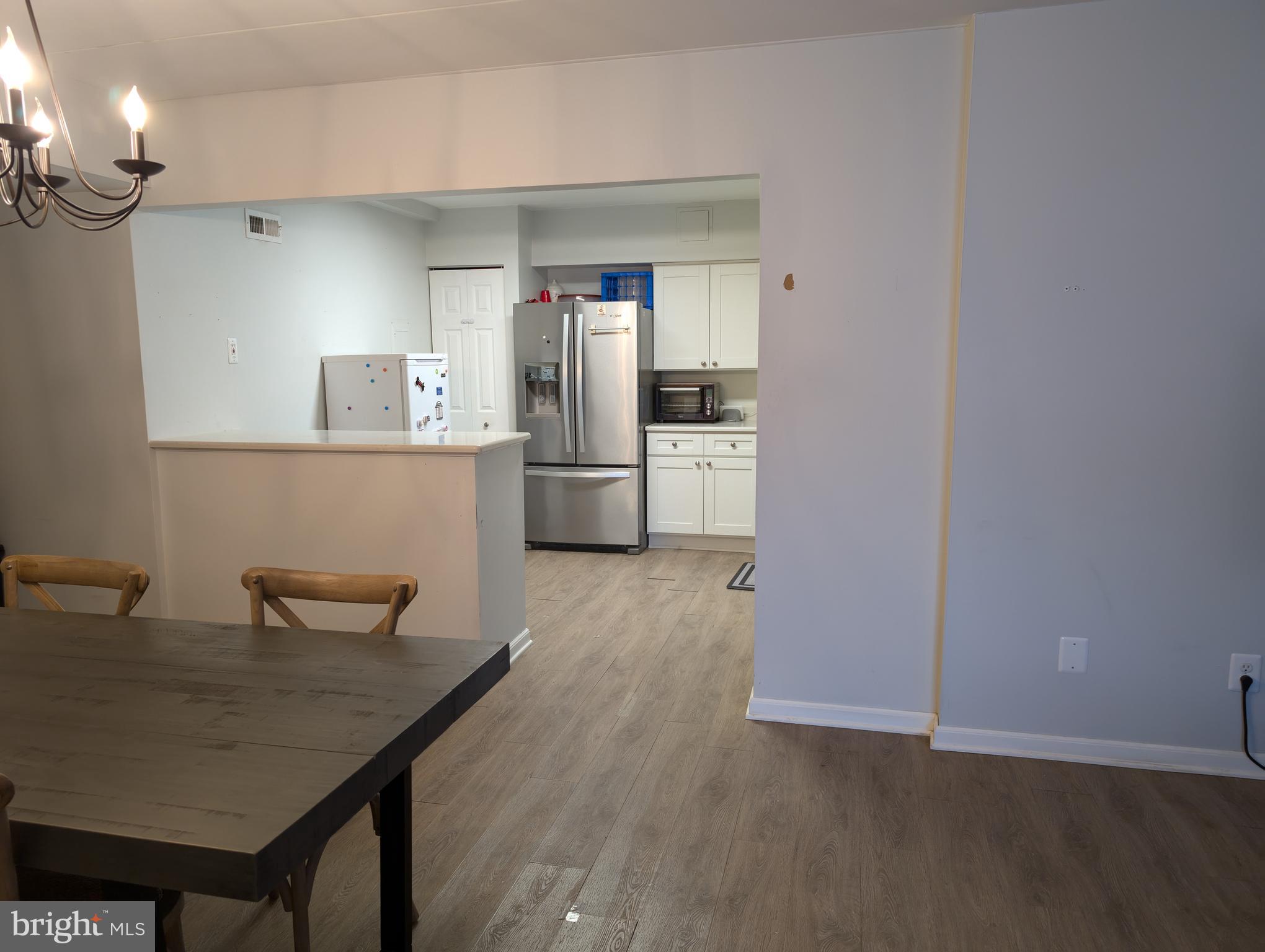 VILLAGE OF WILDE LAKE - Residential Lease