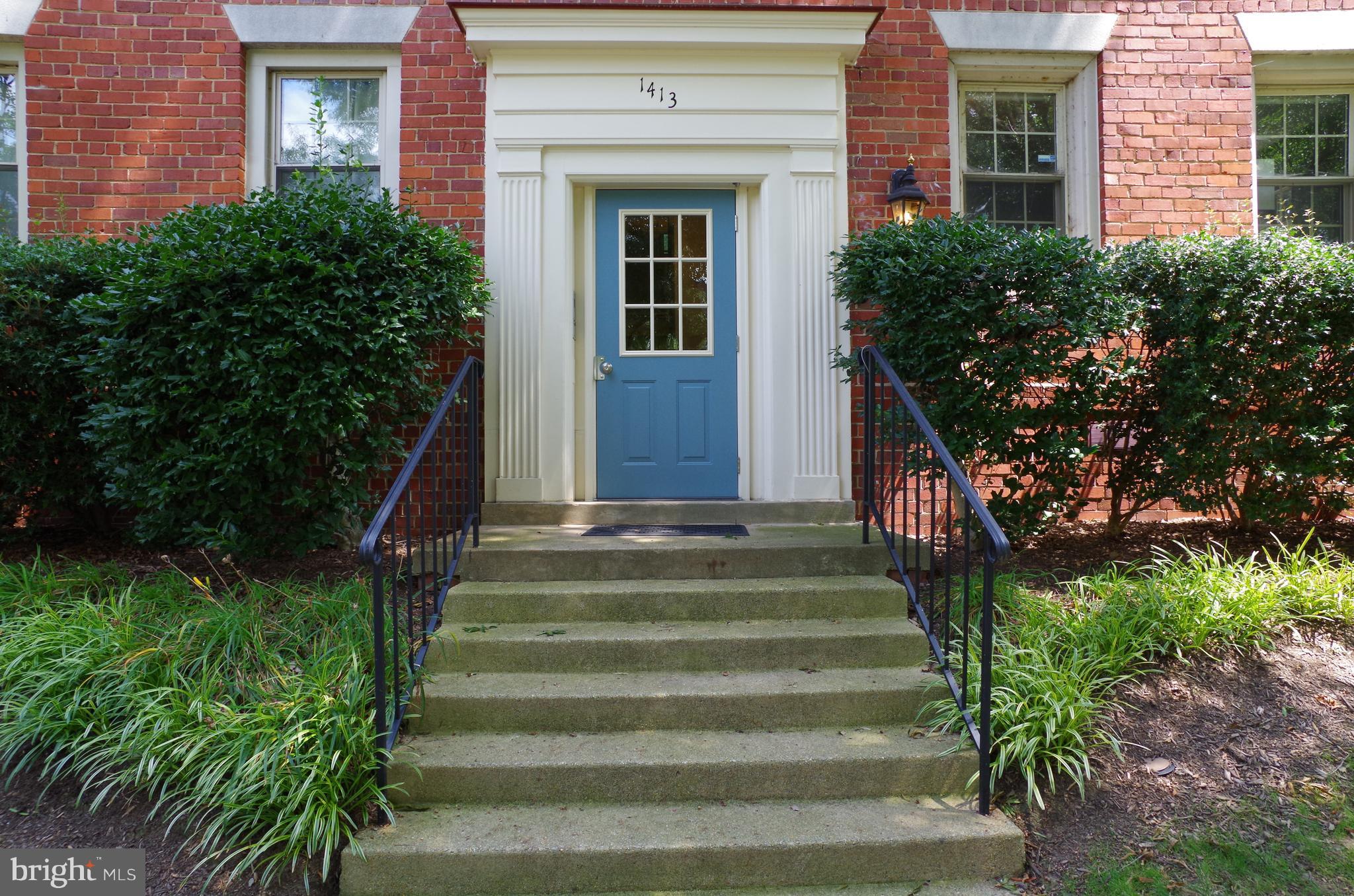 HARBOR TERRACE - Residential Lease