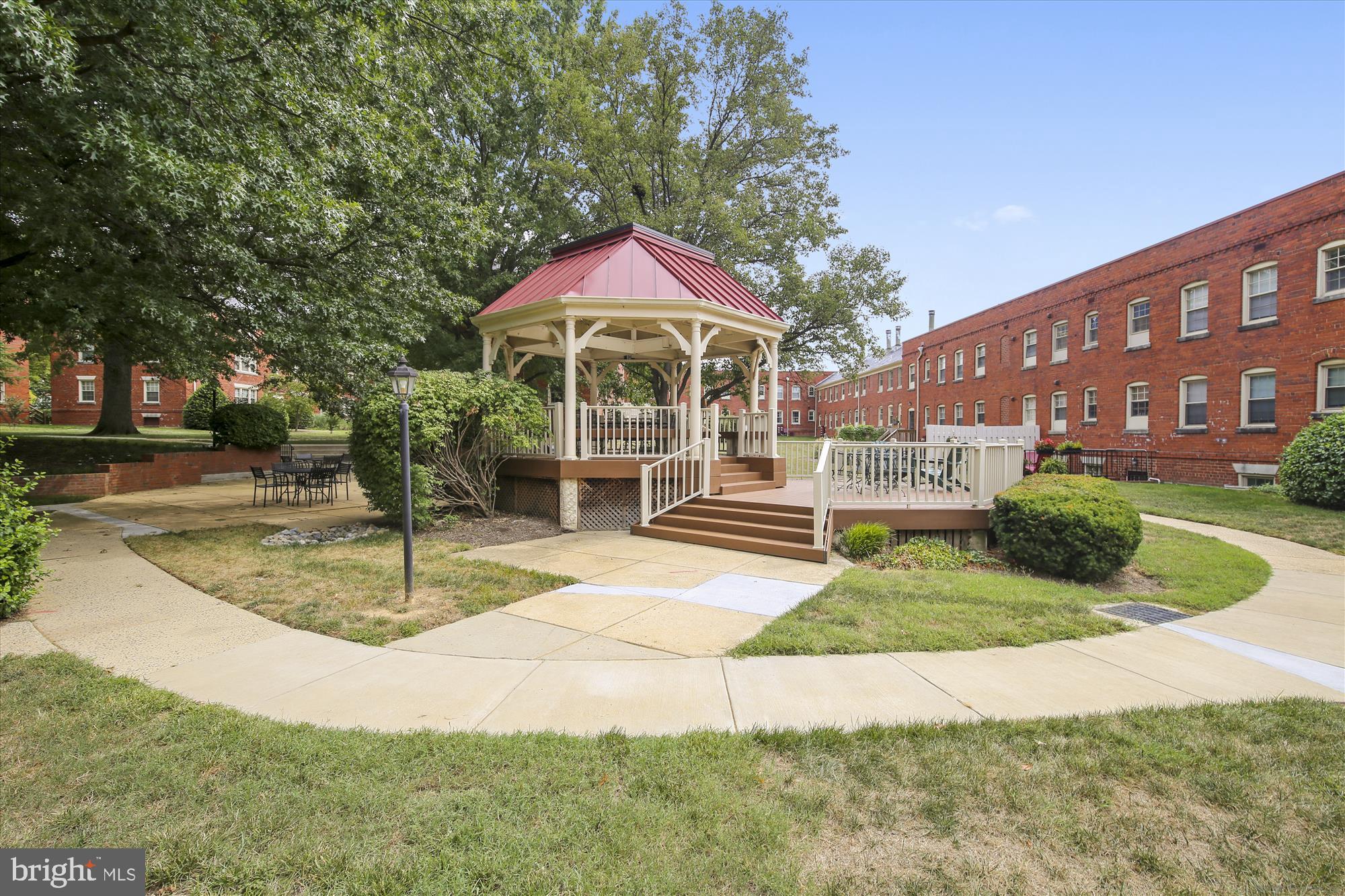 HARBOR TERRACE - Residential Lease