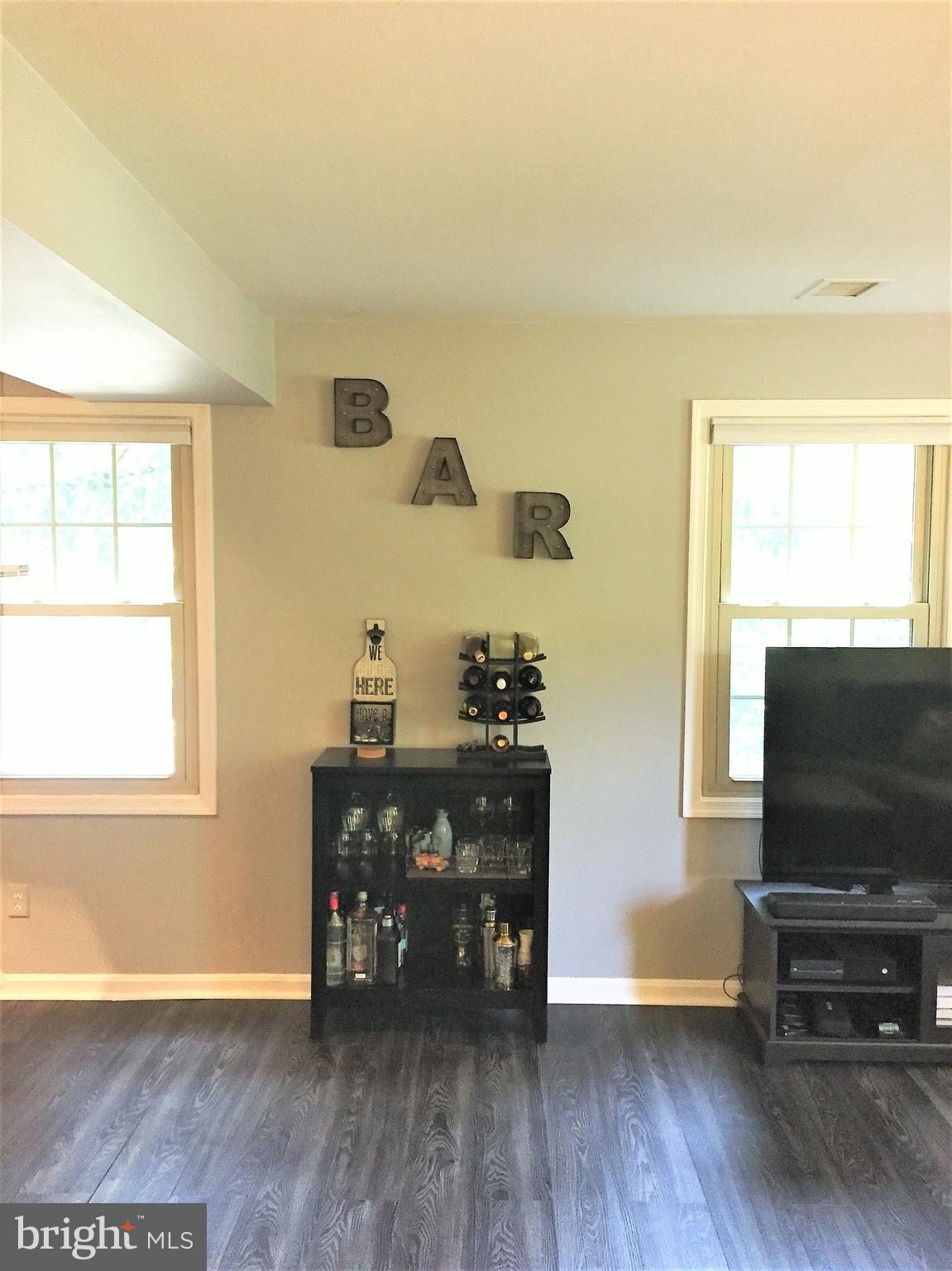 HARBOR TERRACE - Residential Lease