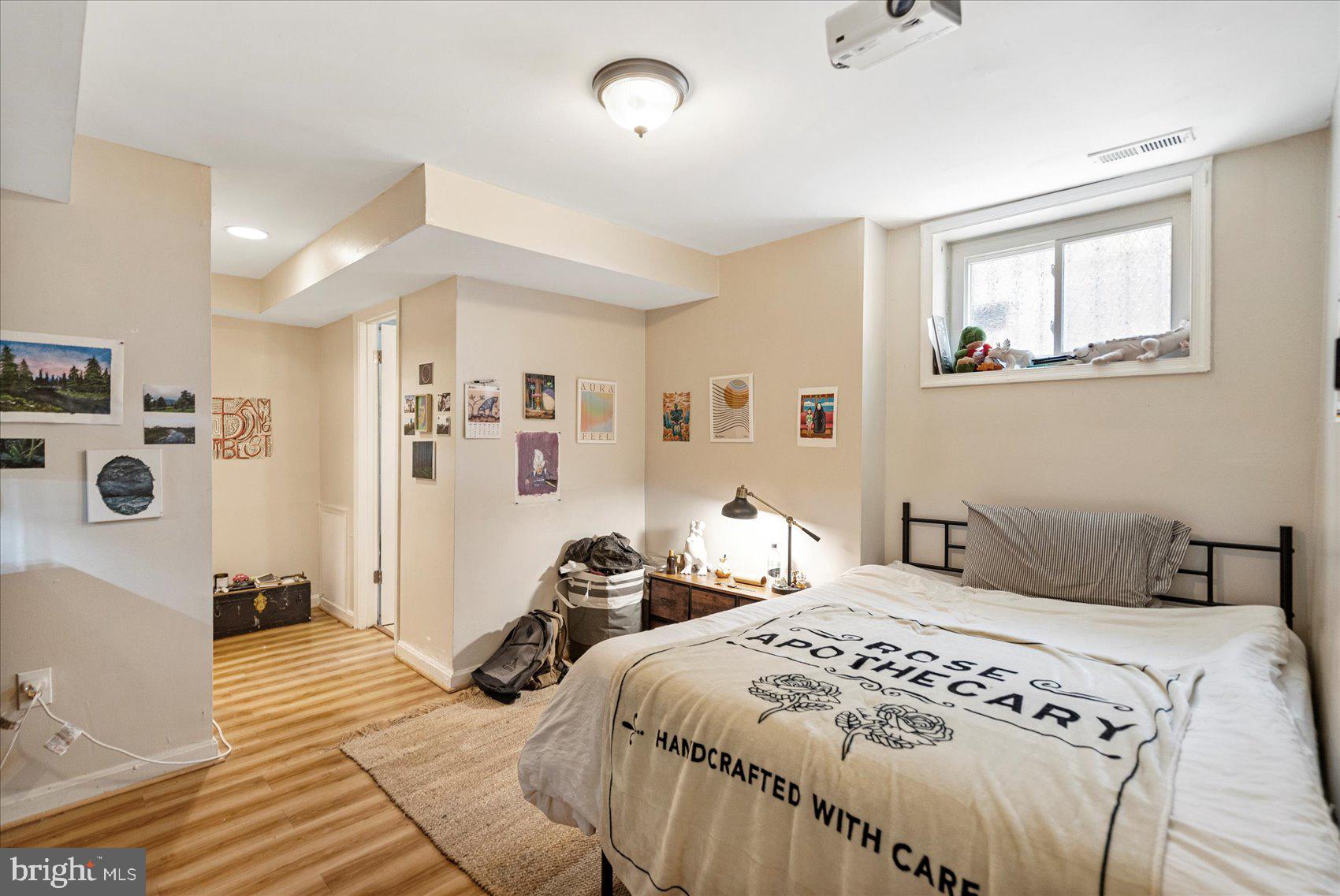 RESERVOIR HILL - Commercial Sale