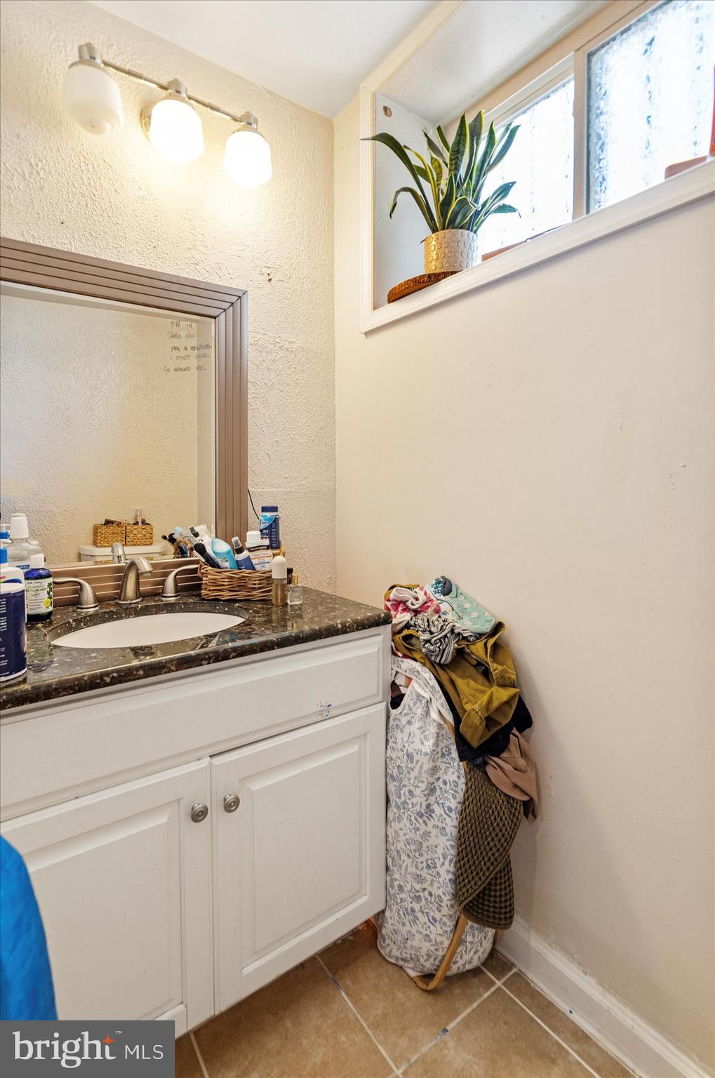 RESERVOIR HILL - Commercial Sale