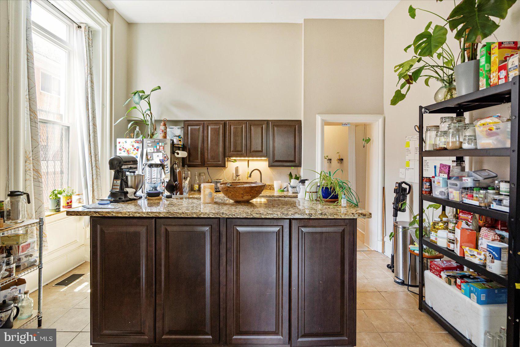 RESERVOIR HILL - Commercial Sale