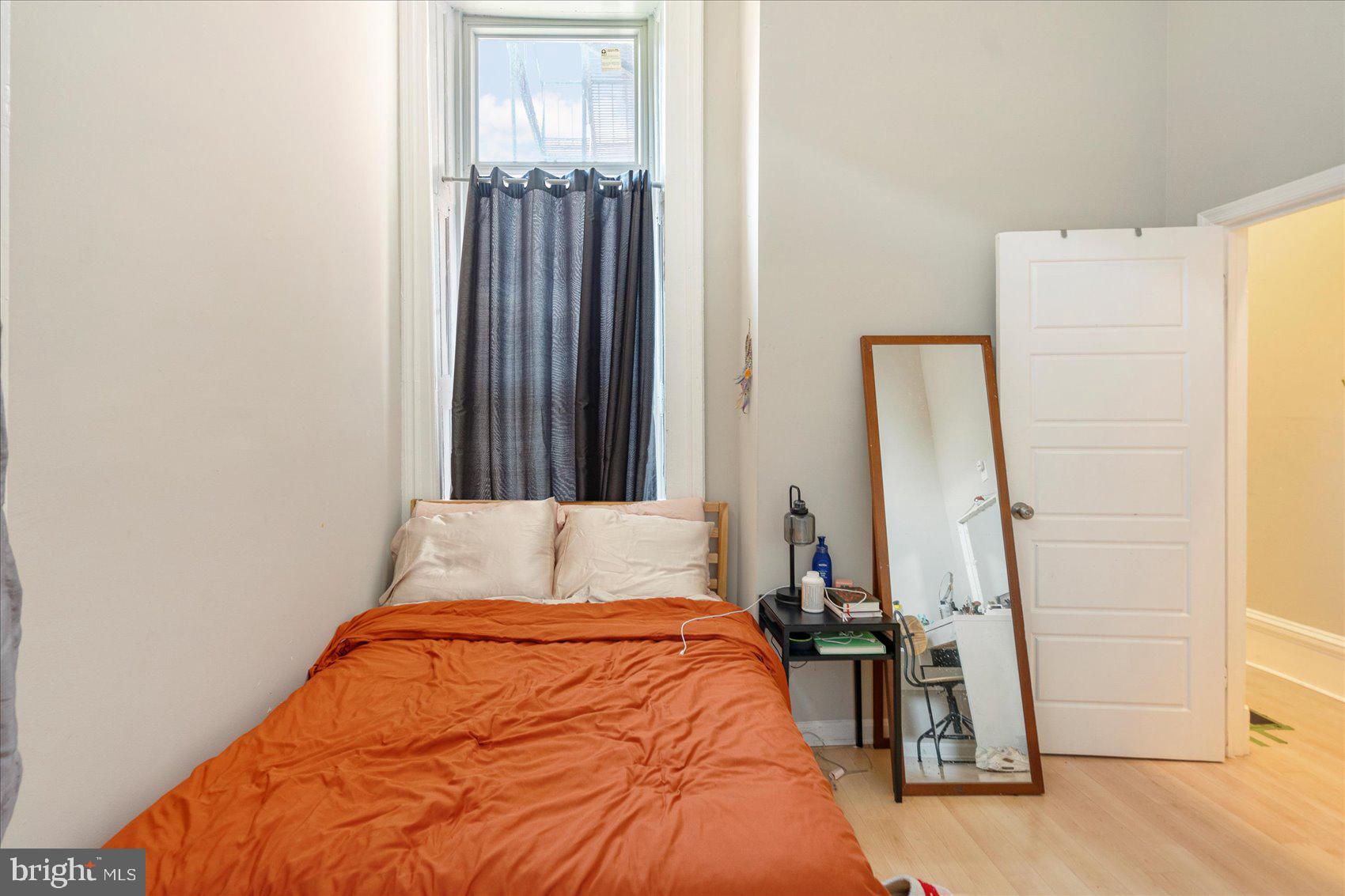 RESERVOIR HILL - Commercial Sale