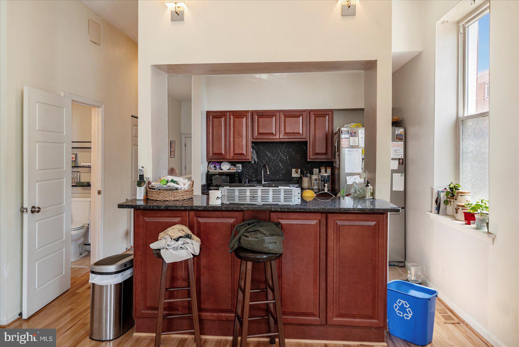 RESERVOIR HILL - Commercial Sale