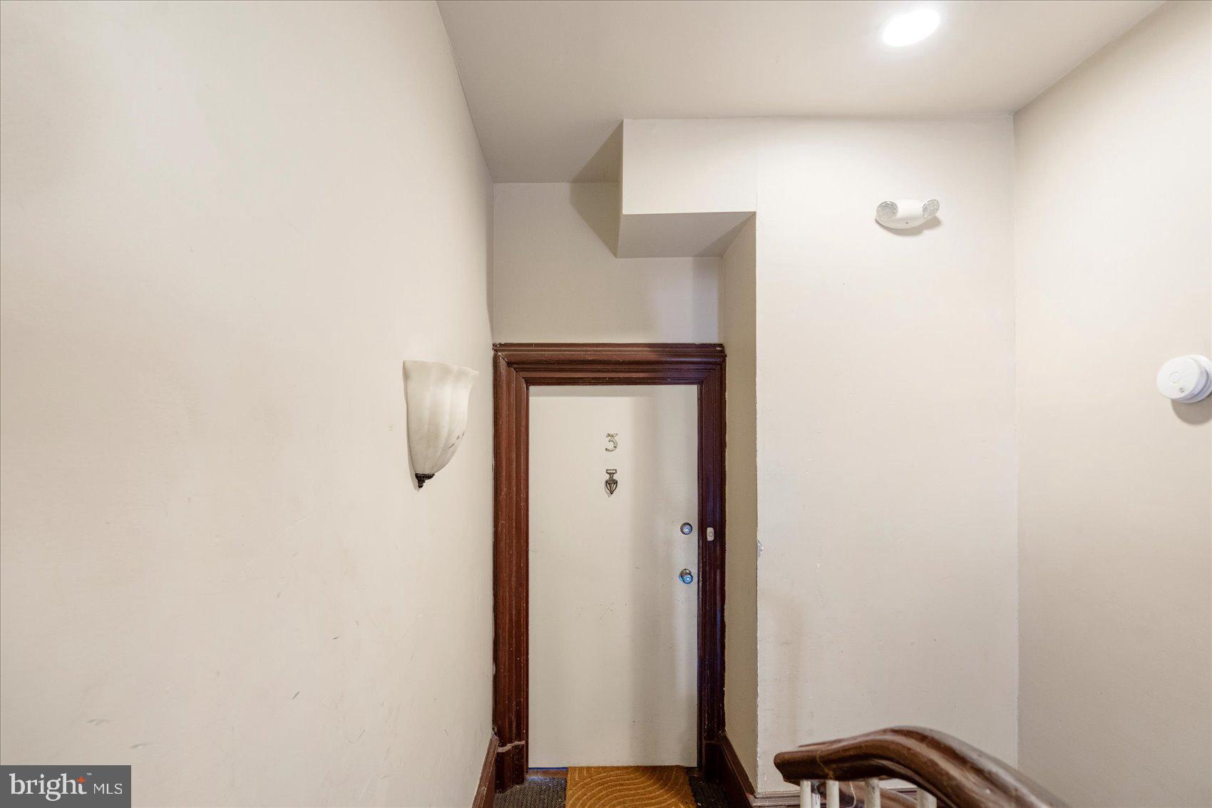 RESERVOIR HILL - Commercial Sale
