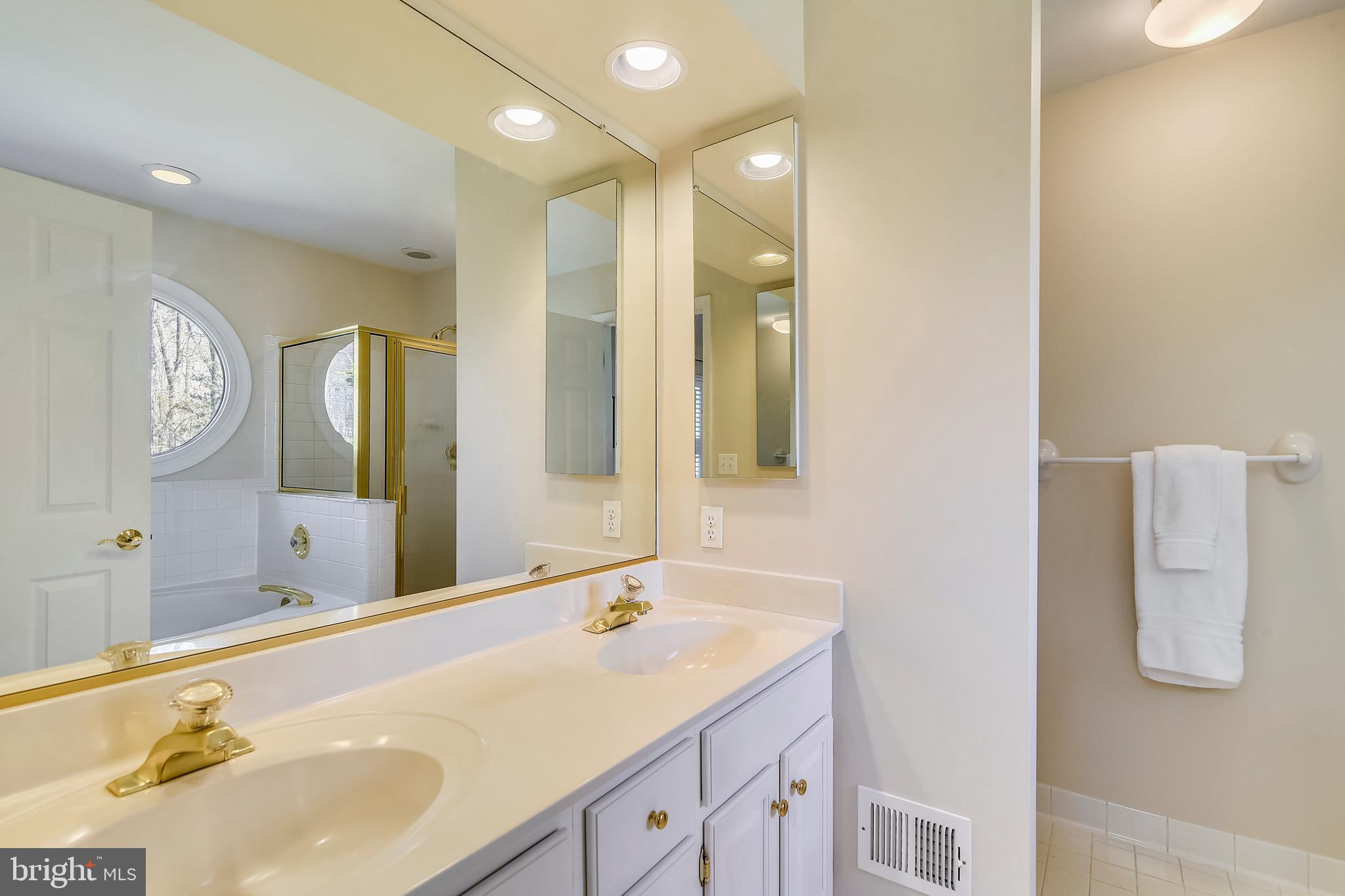 RIVA TRACE - Residential