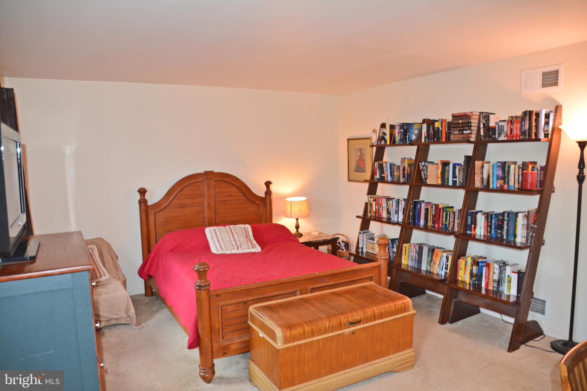 GRANDVIEW HEIGHTS - Residential