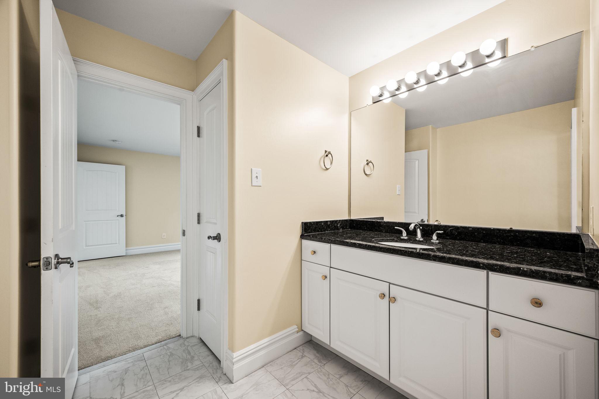 PEAR TREE VIL - Residential