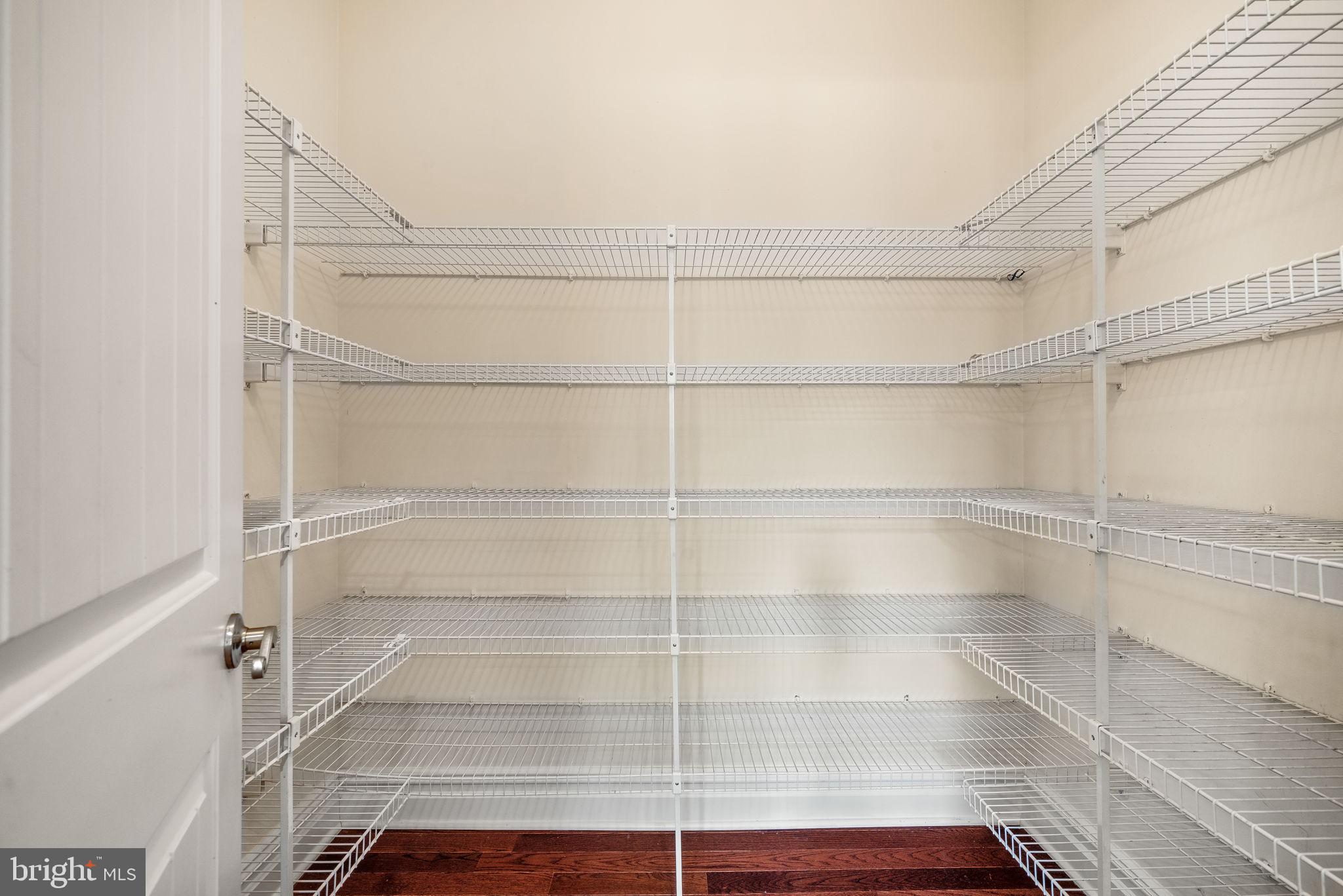 PEAR TREE VIL - Residential