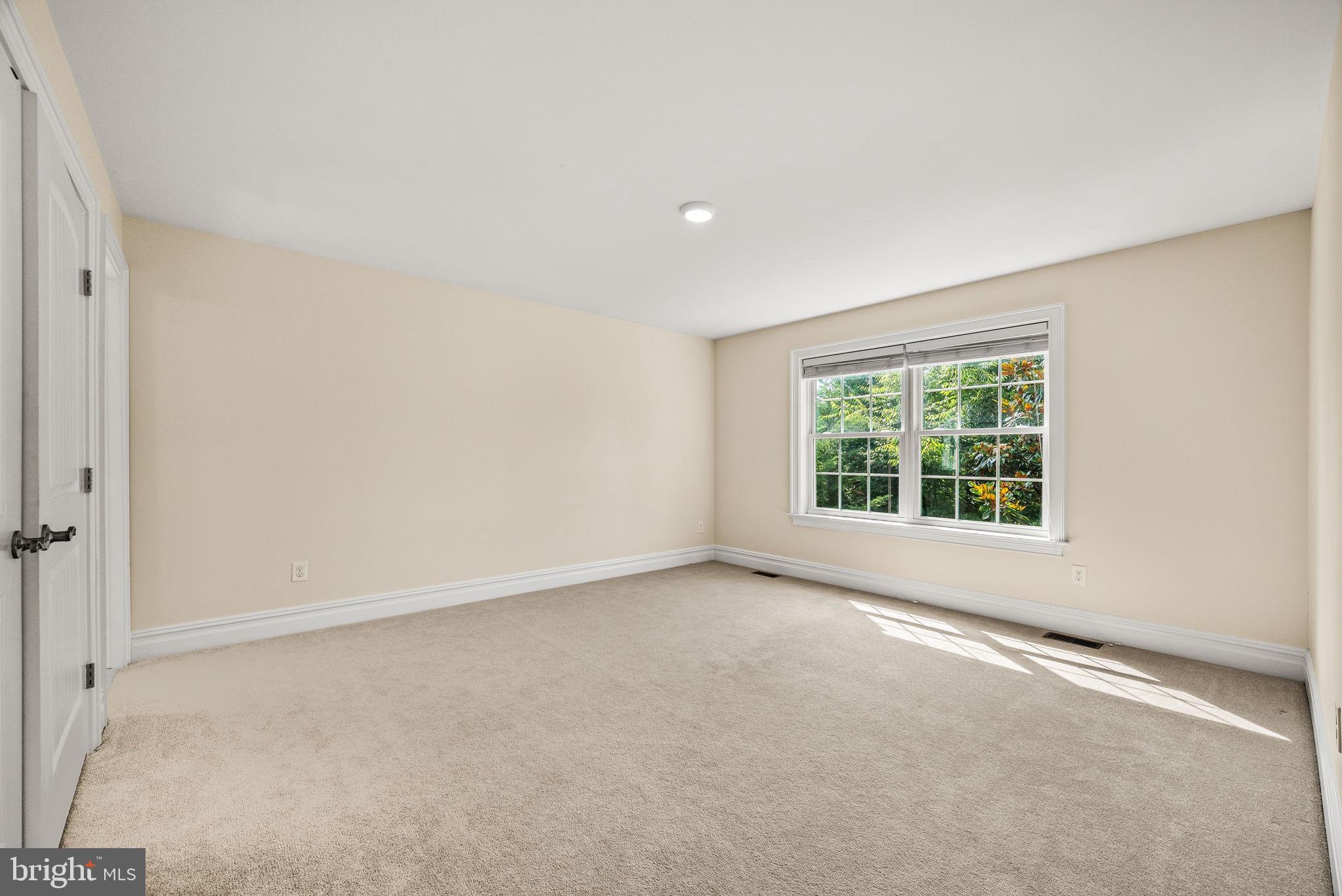 PEAR TREE VIL - Residential