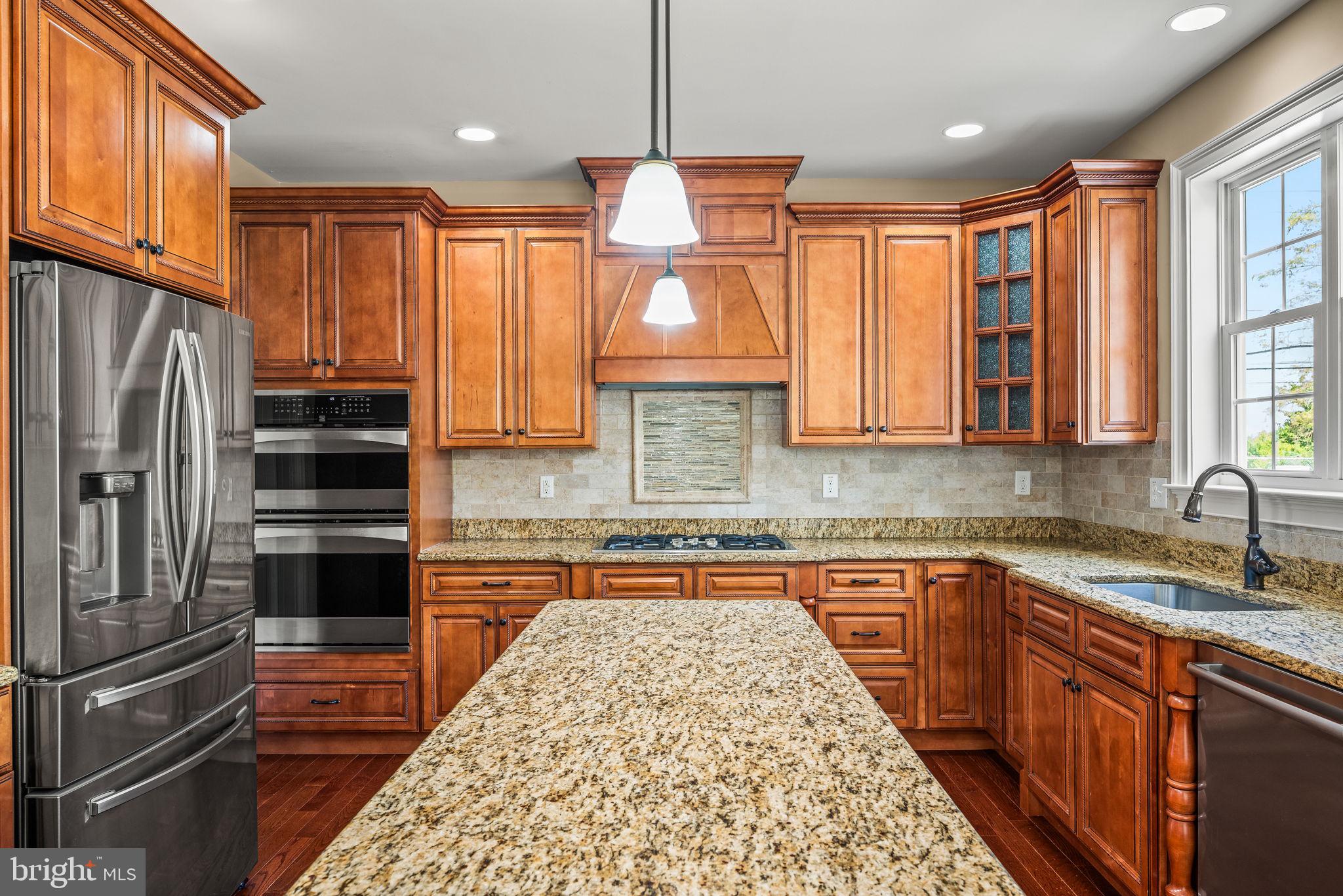 PEAR TREE VIL - Residential