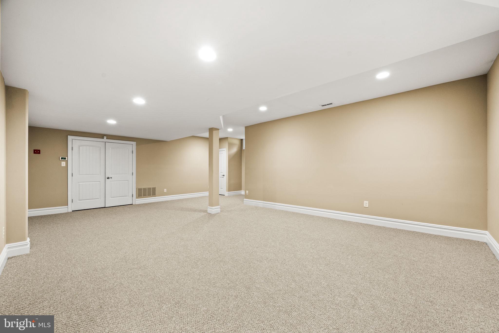 PEAR TREE VIL - Residential