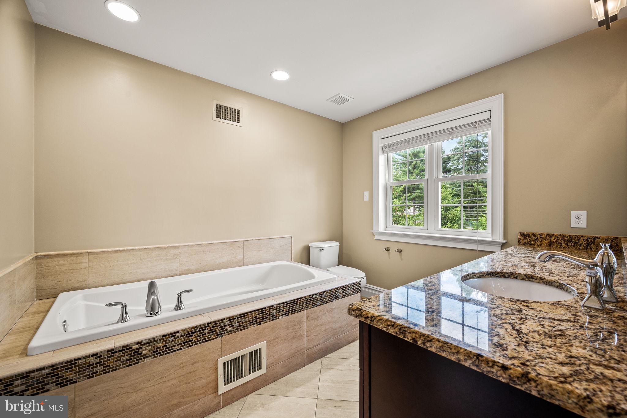 PEAR TREE VIL - Residential