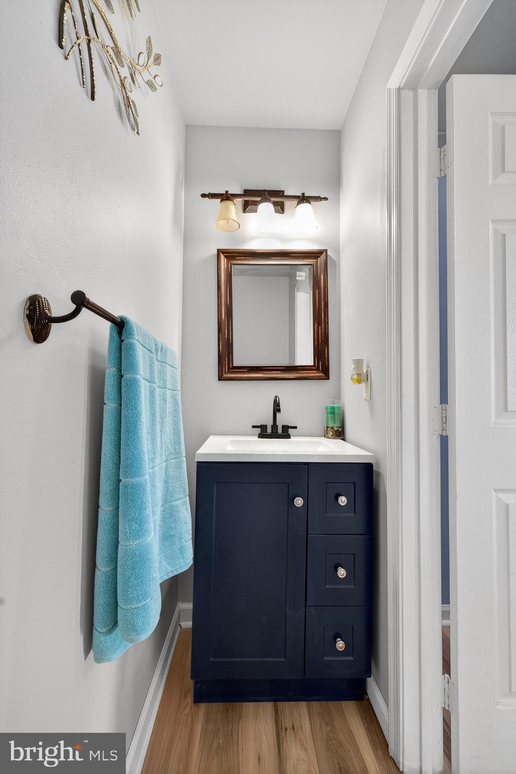 BELLWETHER MANOR - Residential