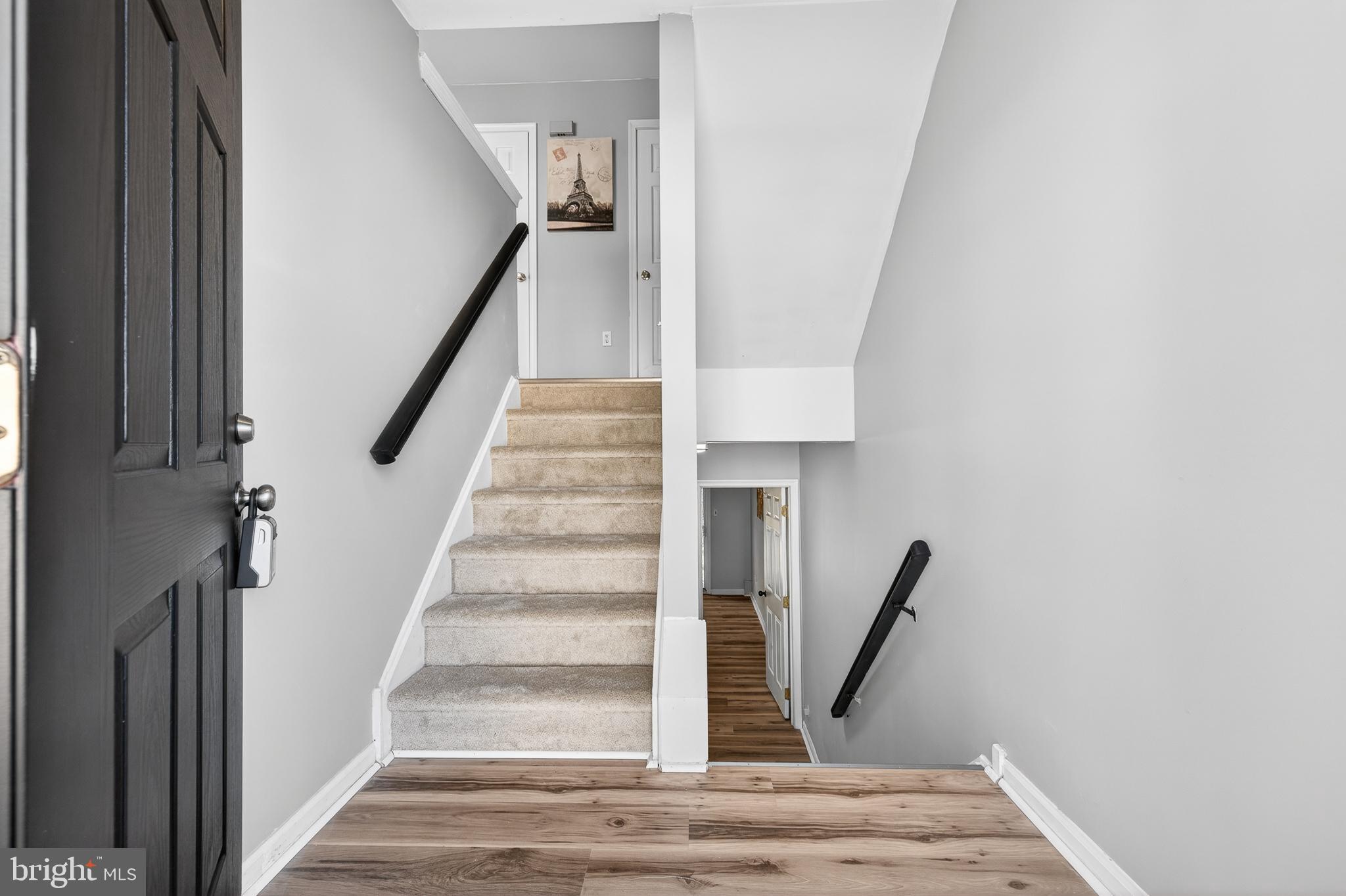 BELLWETHER MANOR - Residential