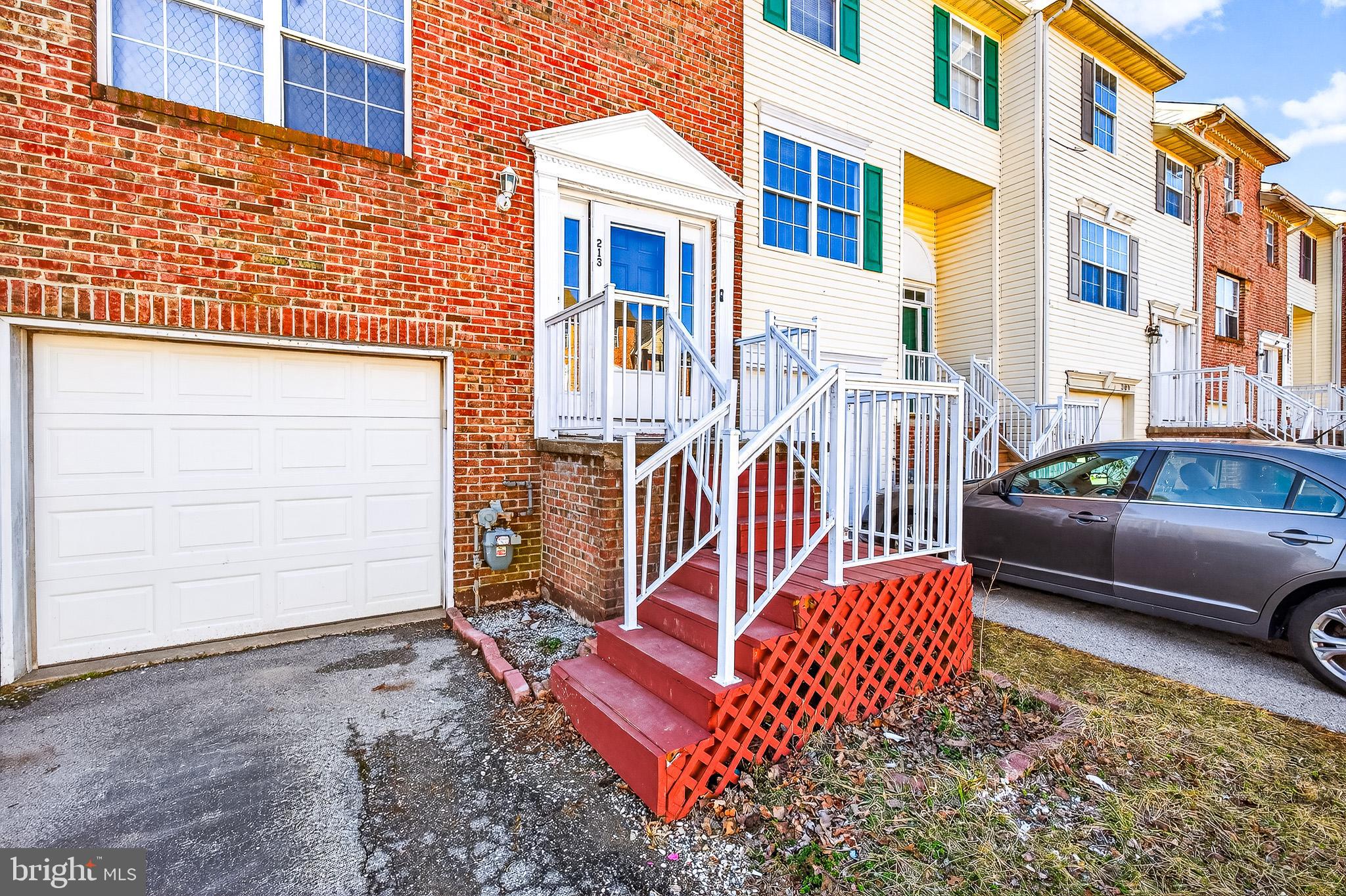 BELLWETHER MANOR - Residential