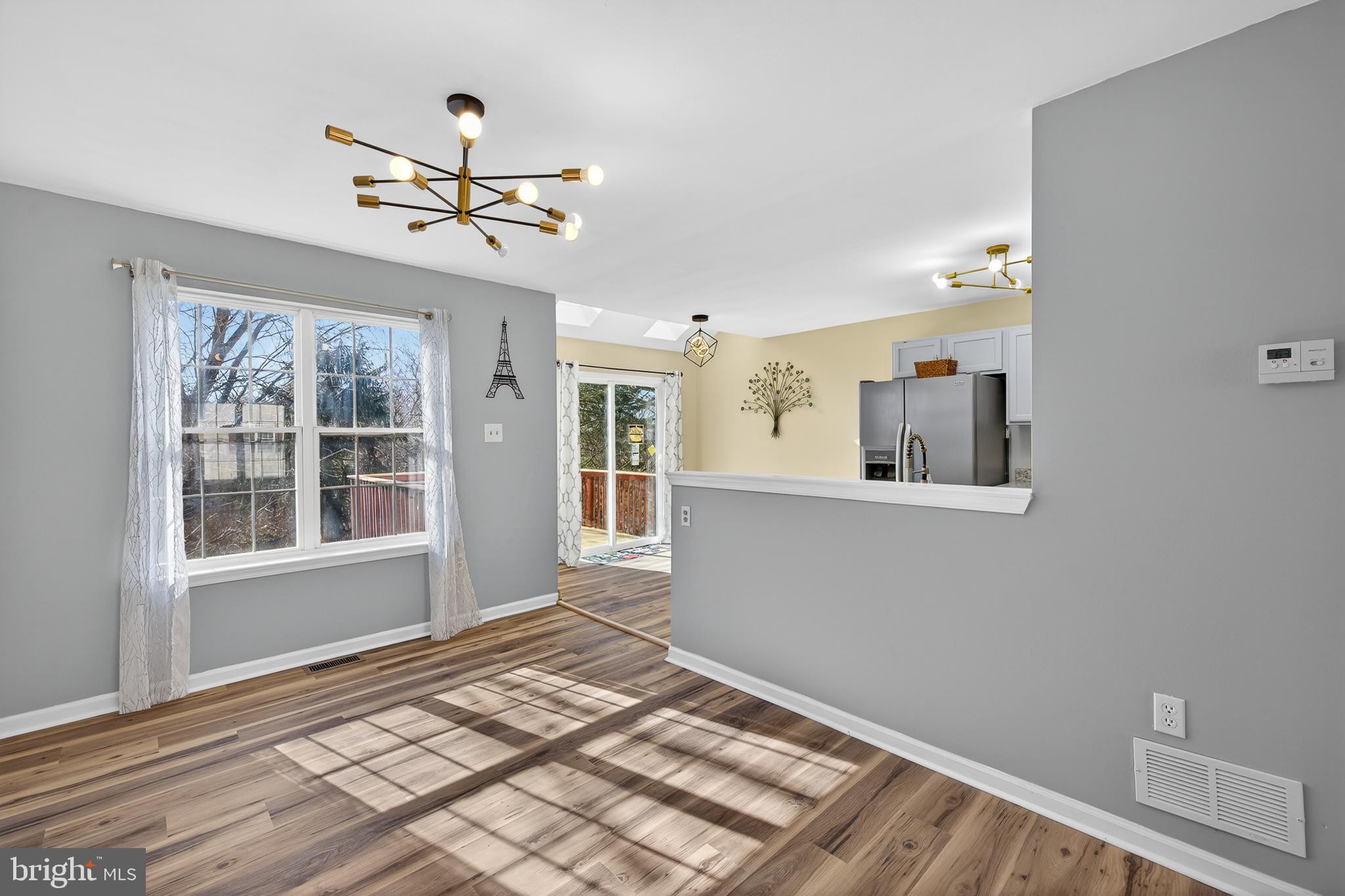 BELLWETHER MANOR - Residential