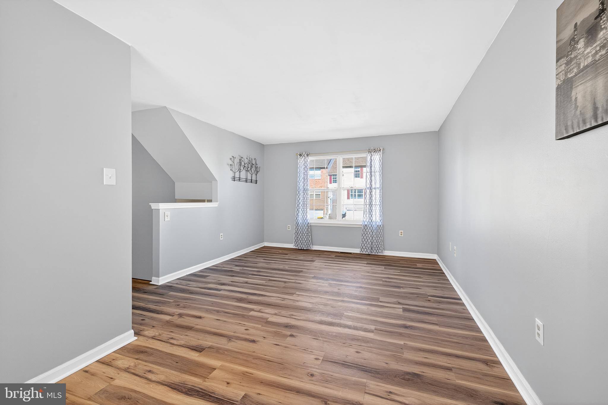 BELLWETHER MANOR - Residential