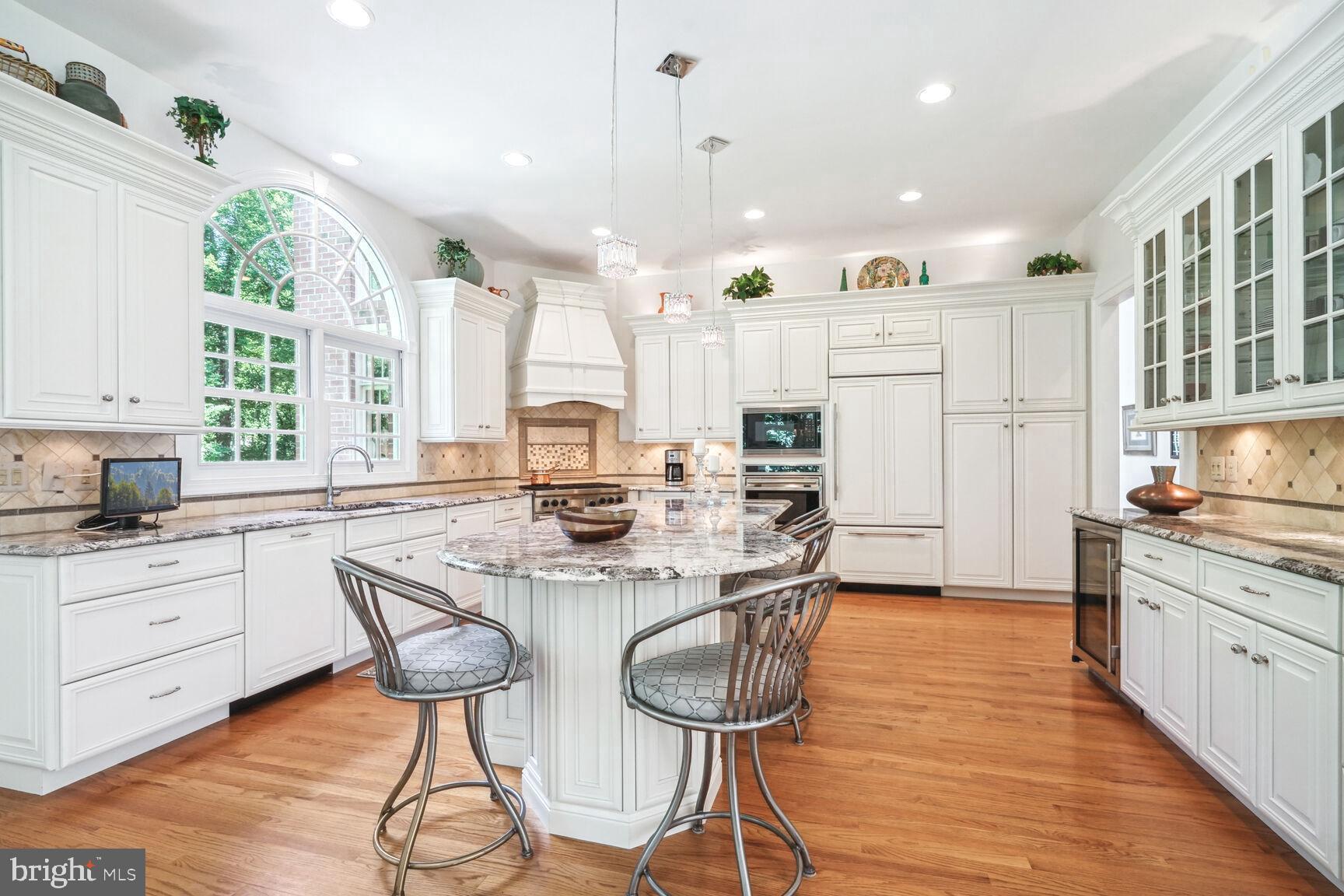 CHEQUERS - Residential