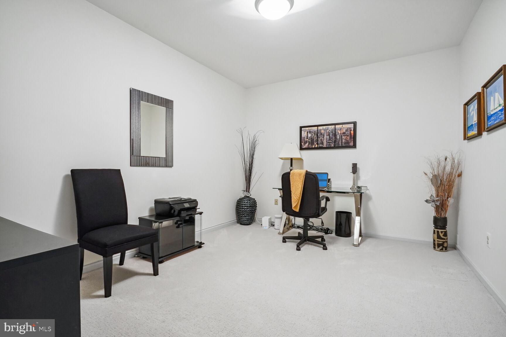 CHEQUERS - Residential