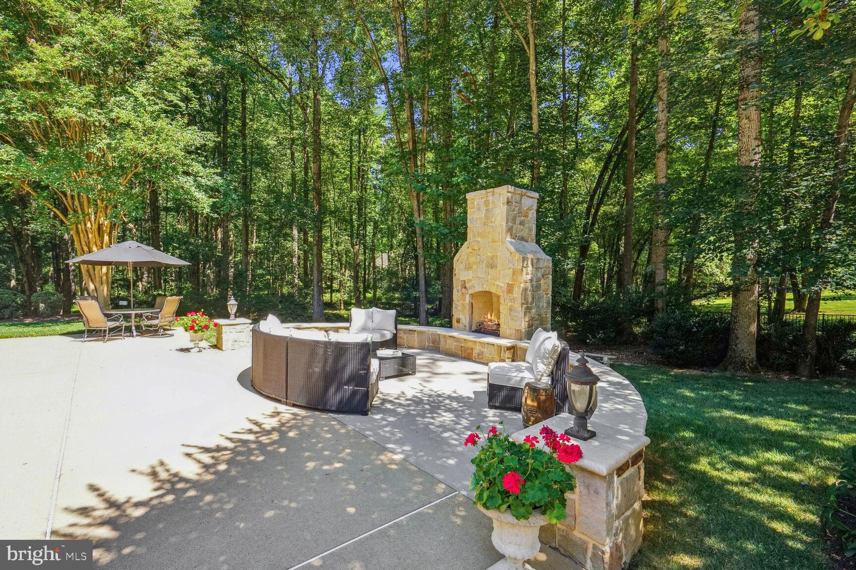 CHEQUERS - Residential