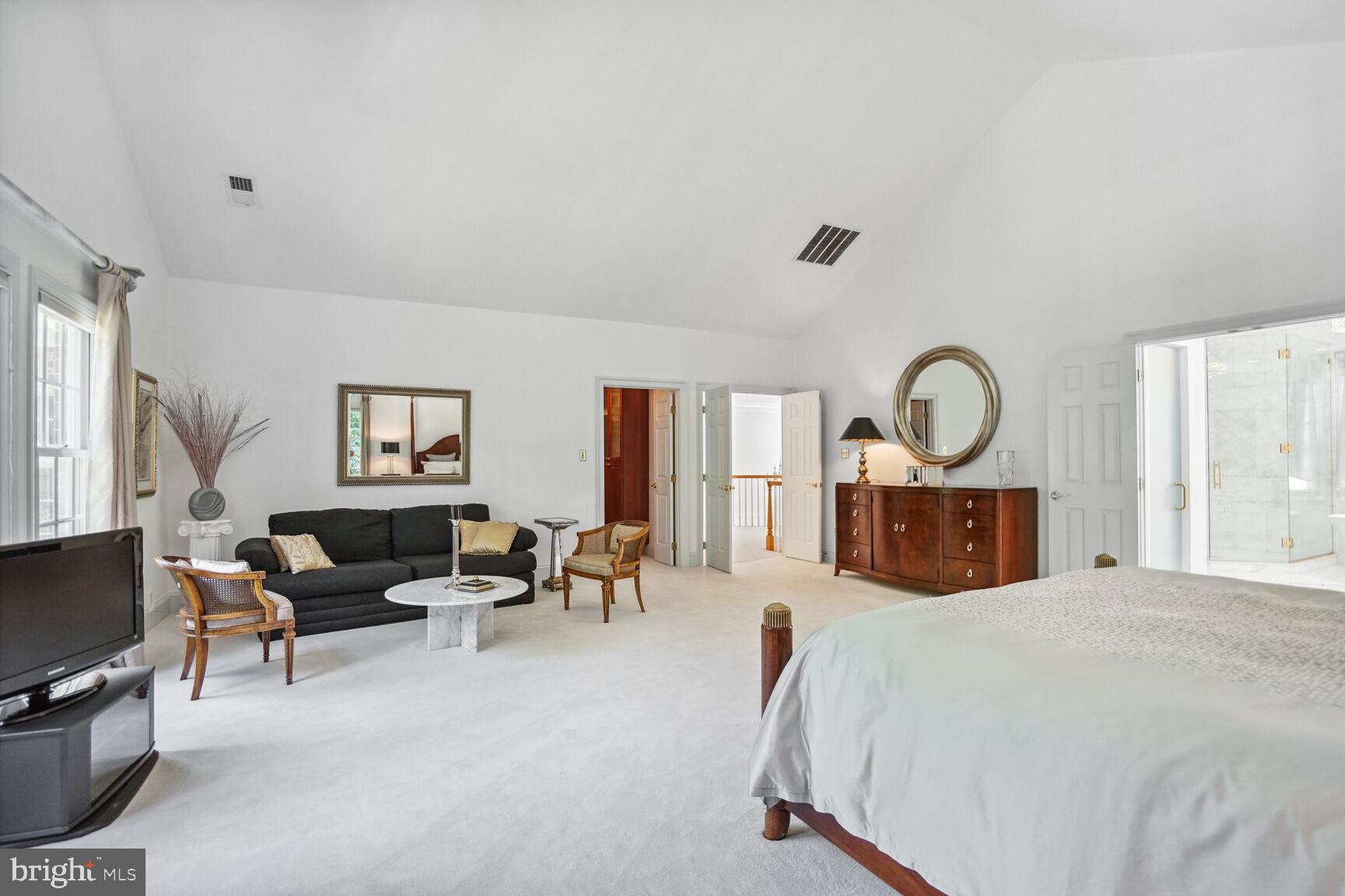 CHEQUERS - Residential