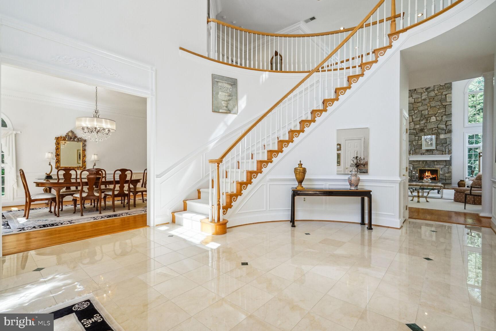 CHEQUERS - Residential