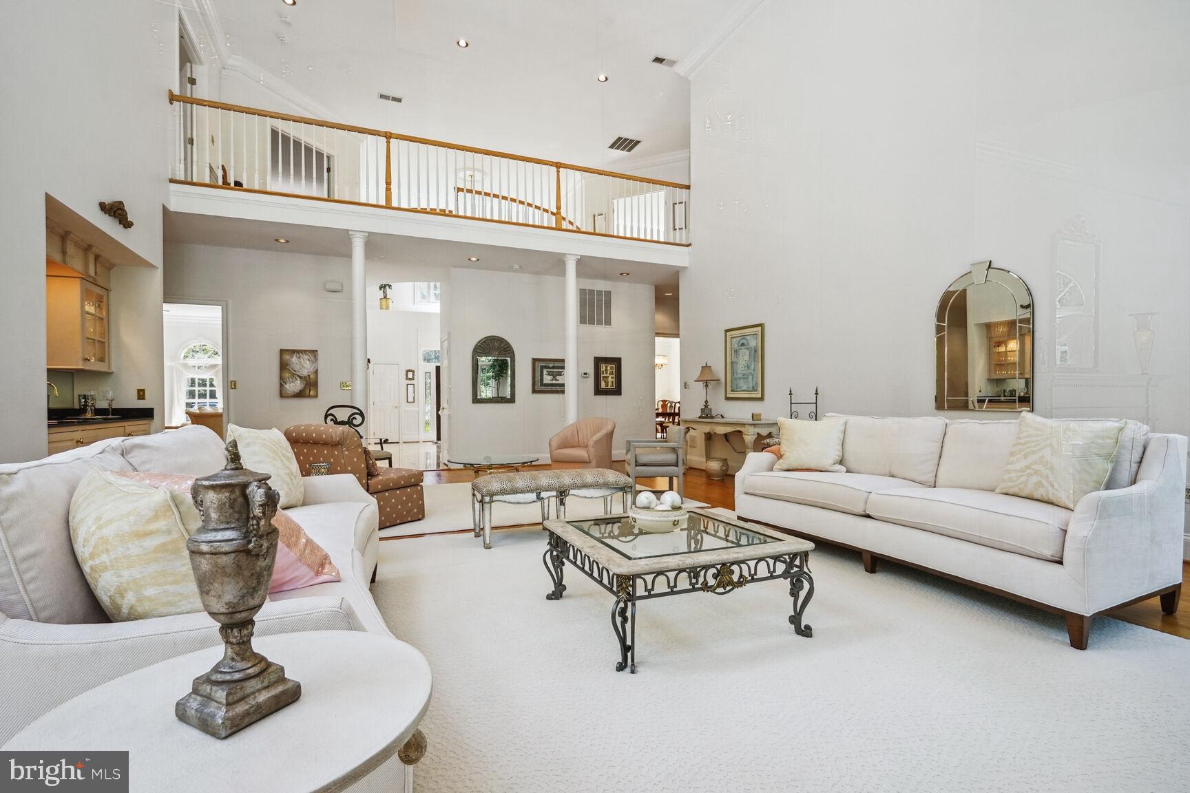 CHEQUERS - Residential