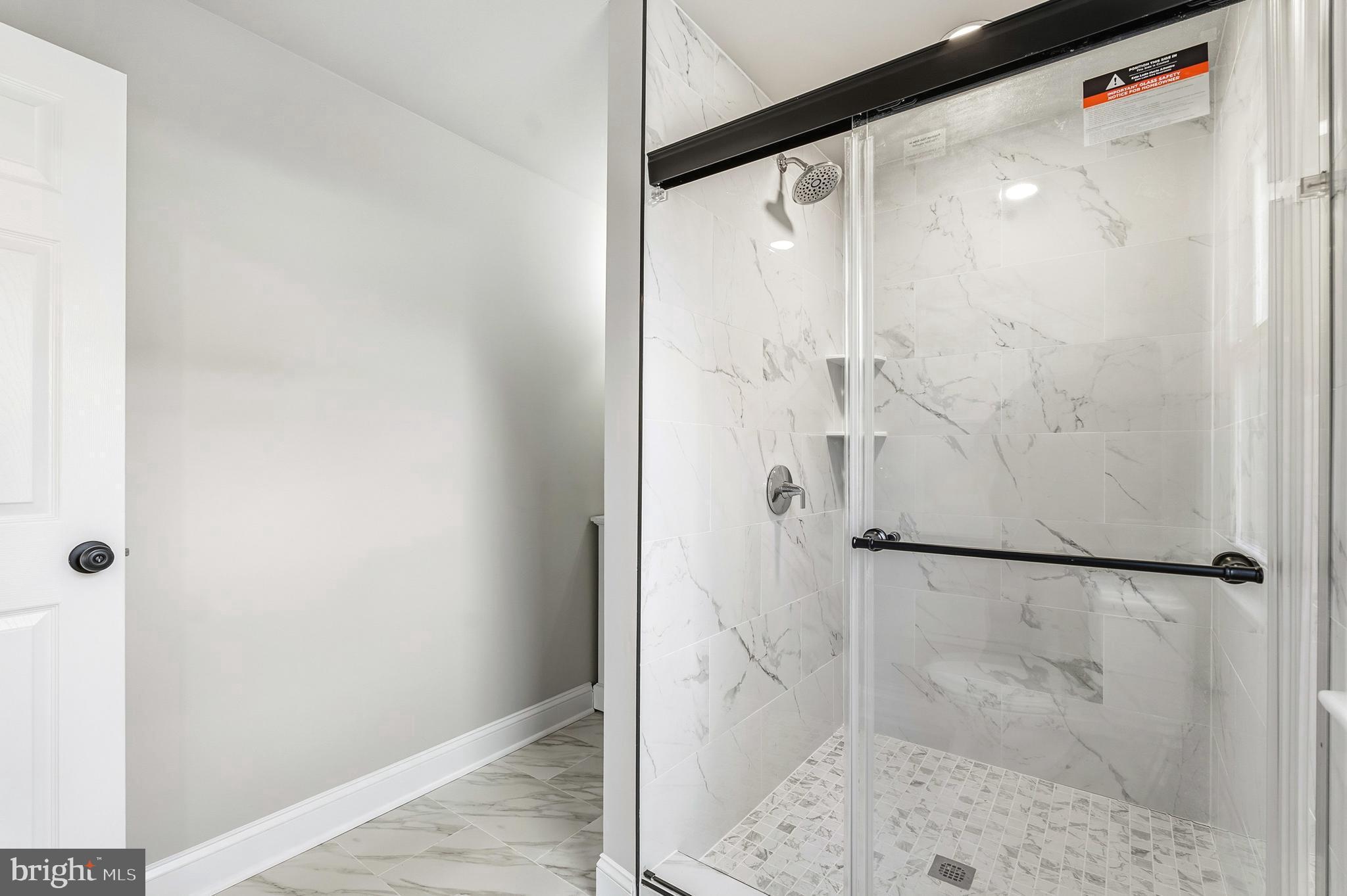 DUPONT VILLAGE - Residential