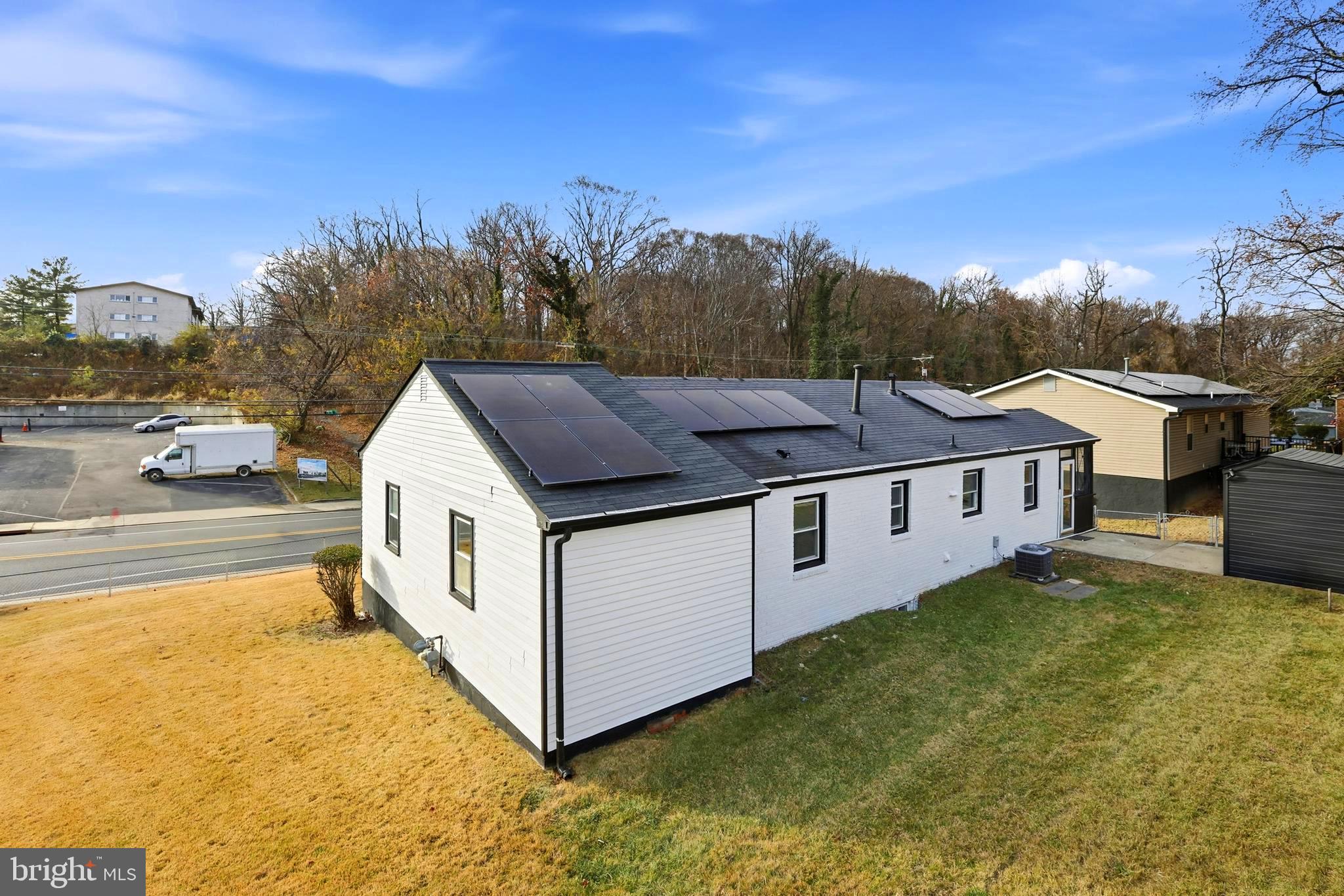 DUPONT VILLAGE - Residential