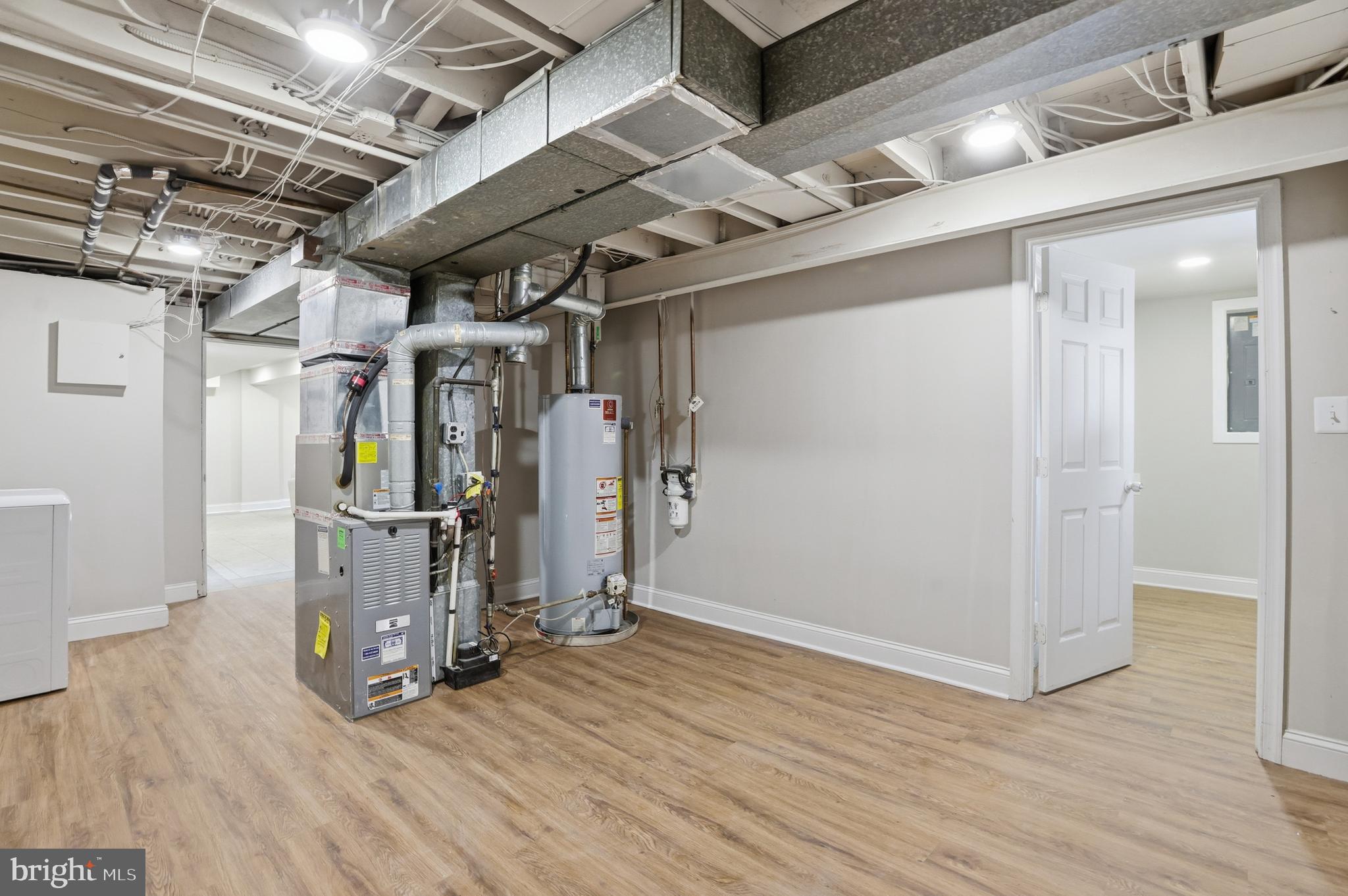 DUPONT VILLAGE - Residential