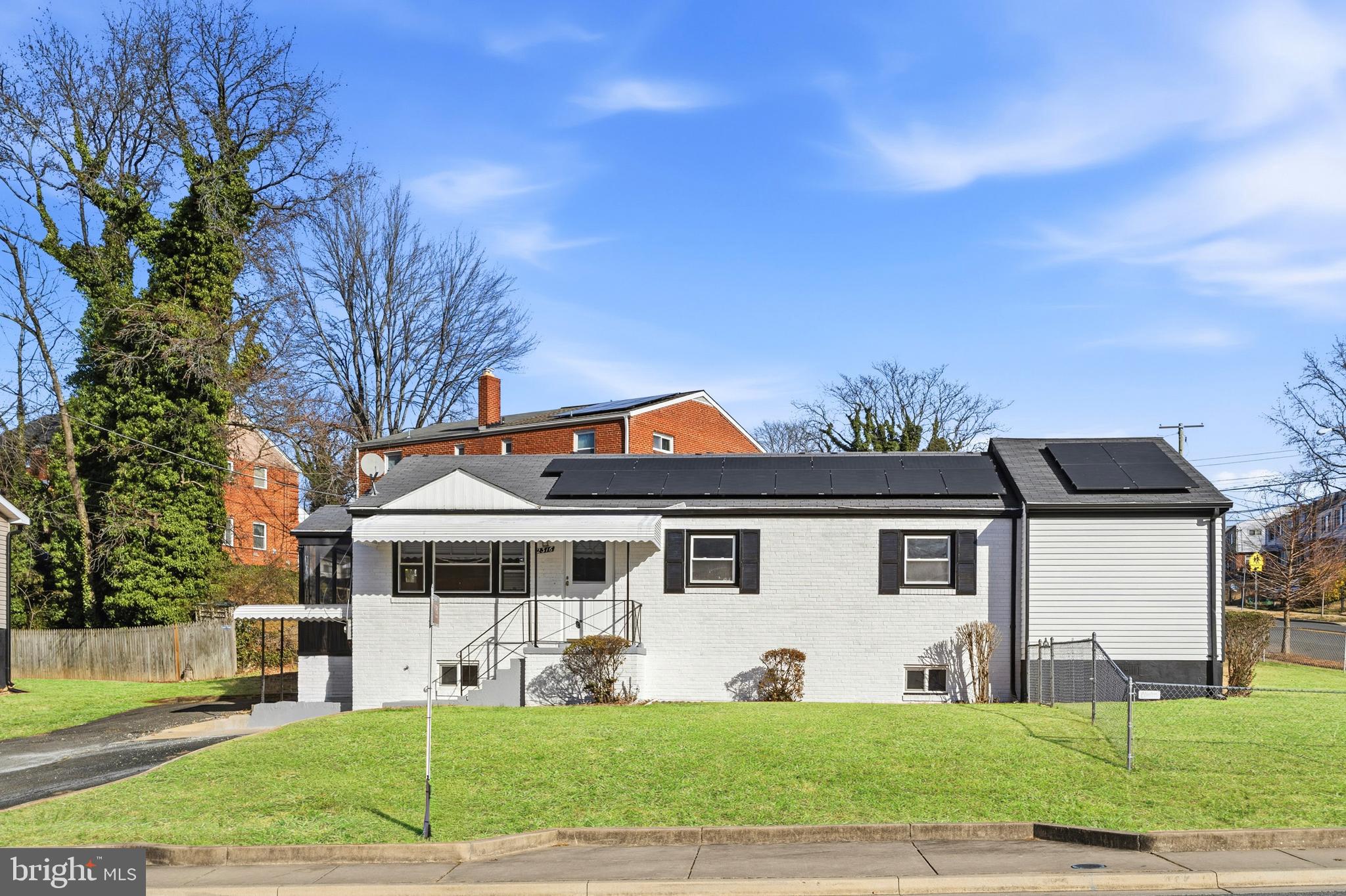 DUPONT VILLAGE - Residential