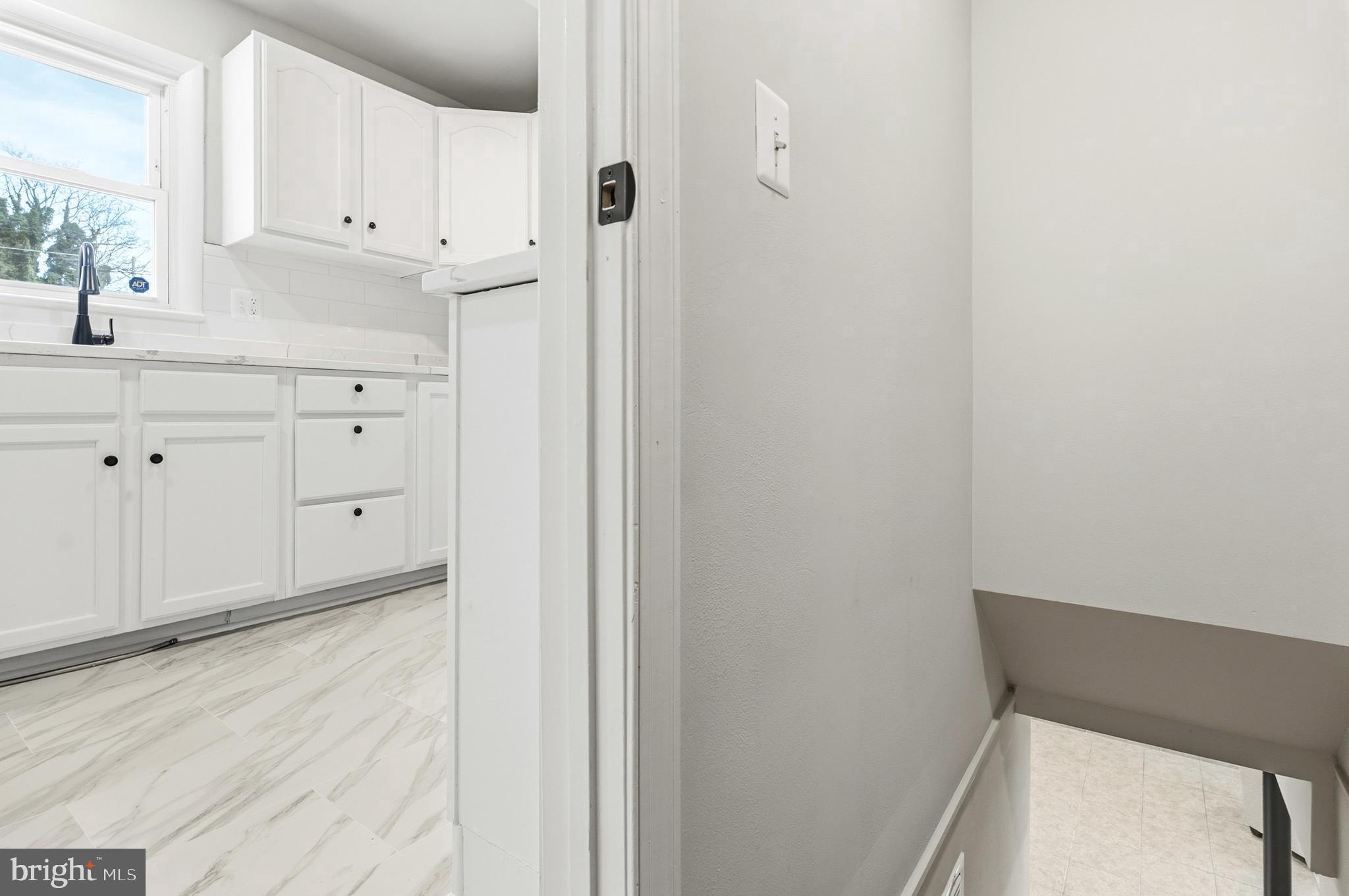 DUPONT VILLAGE - Residential