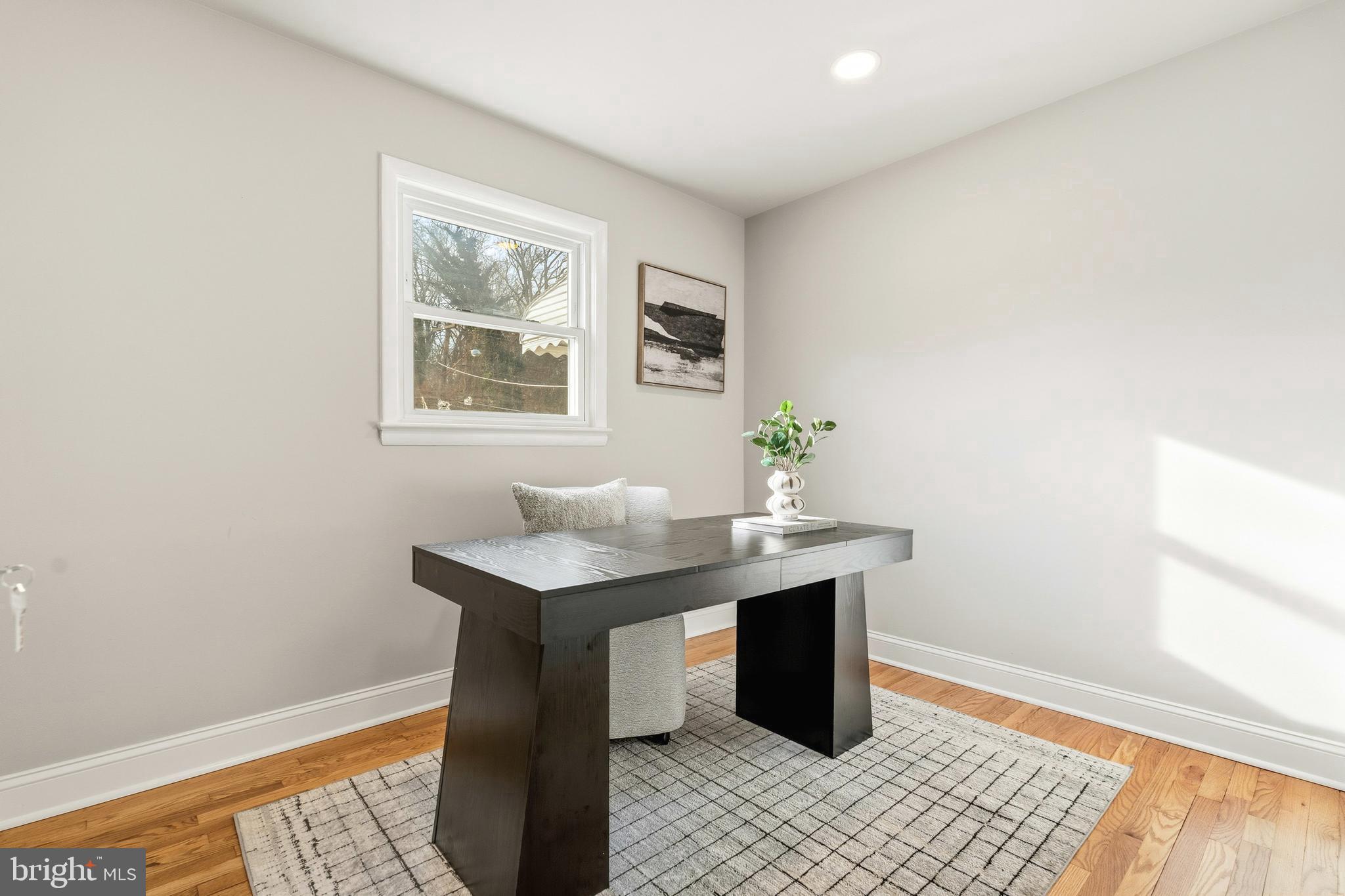 DUPONT VILLAGE - Residential