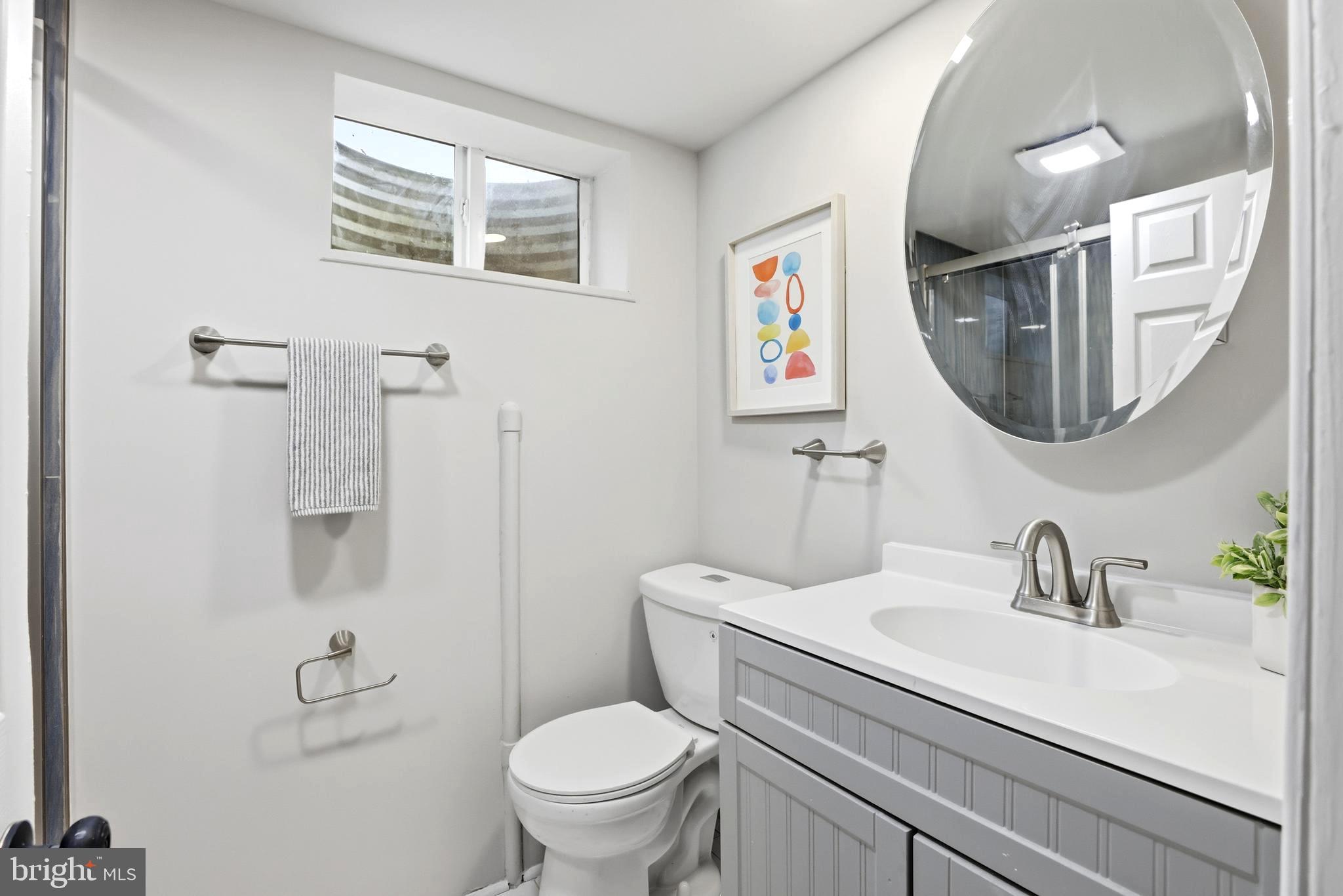 DUPONT VILLAGE - Residential