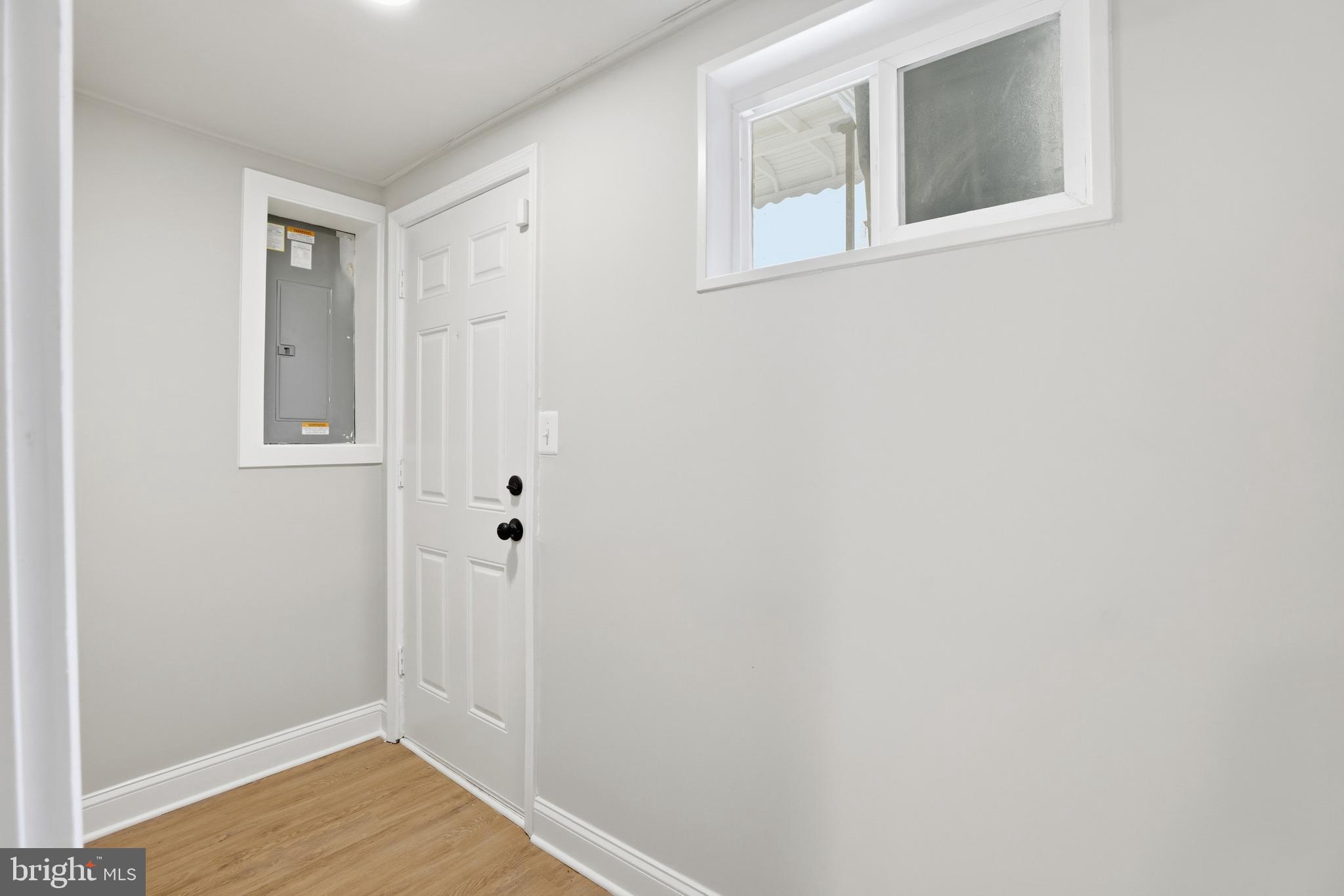 DUPONT VILLAGE - Residential