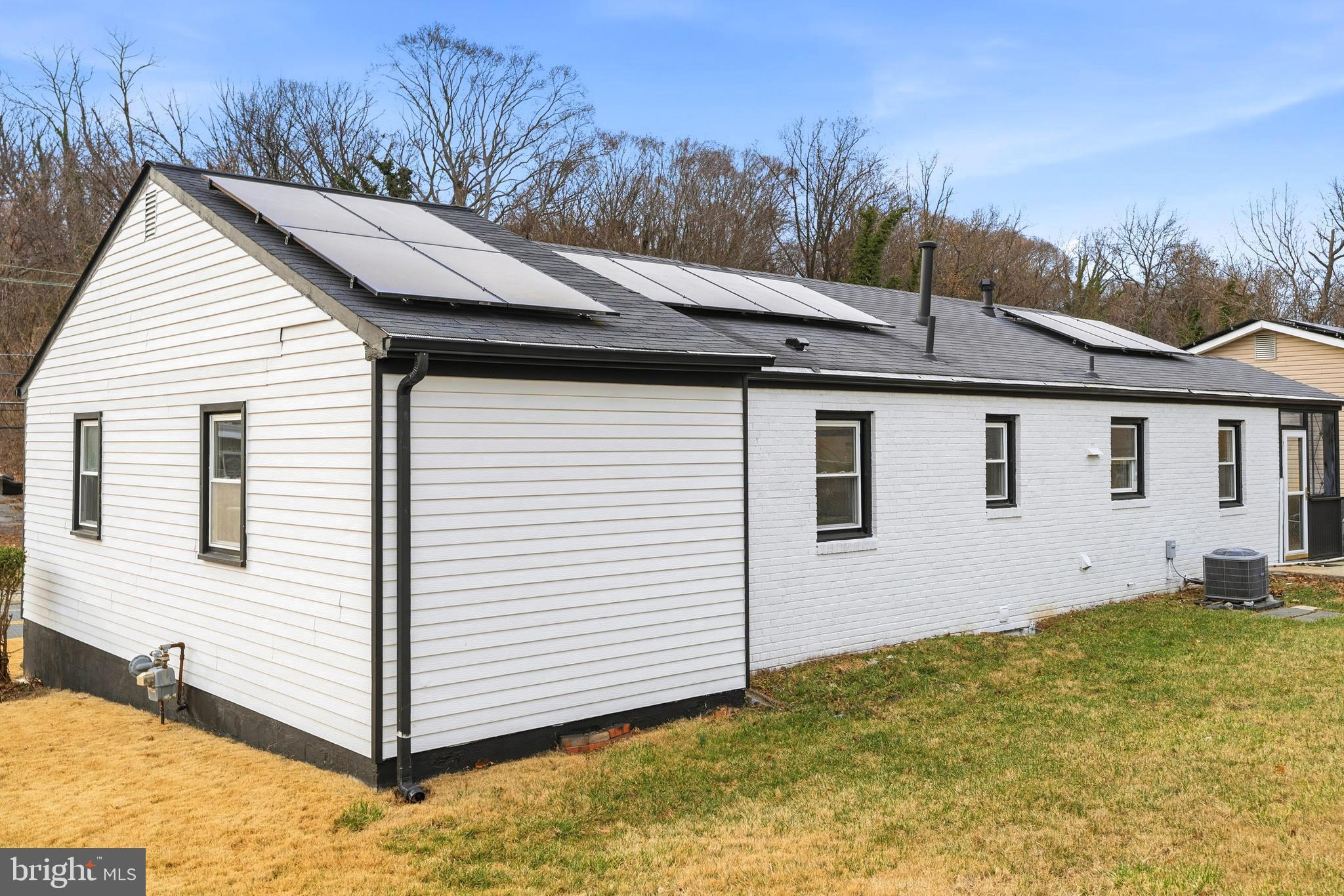 DUPONT VILLAGE - Residential