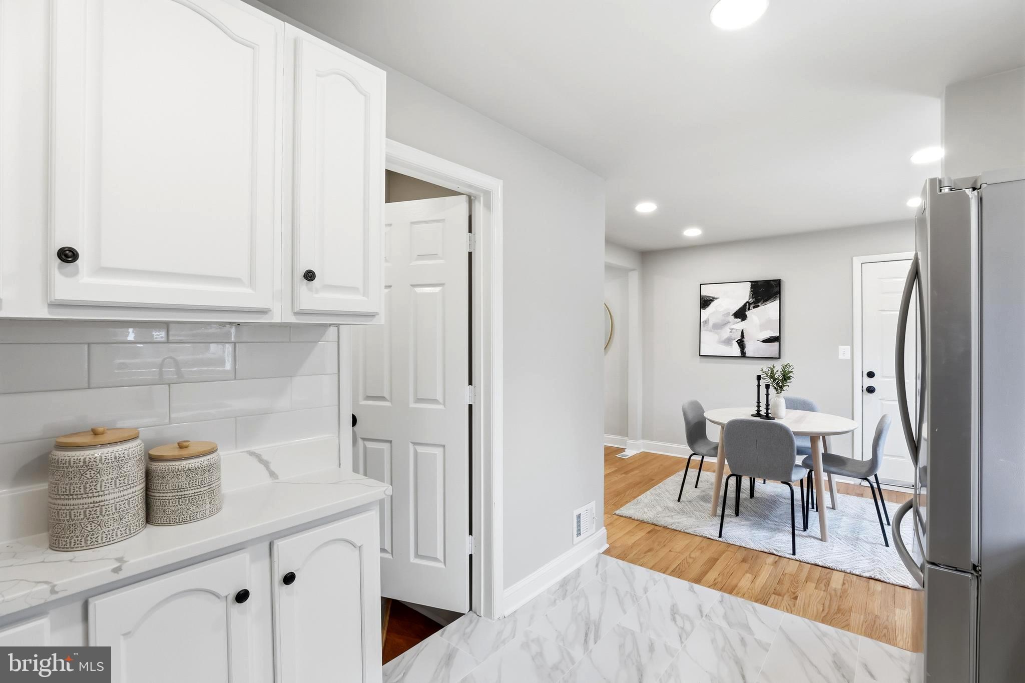 DUPONT VILLAGE - Residential