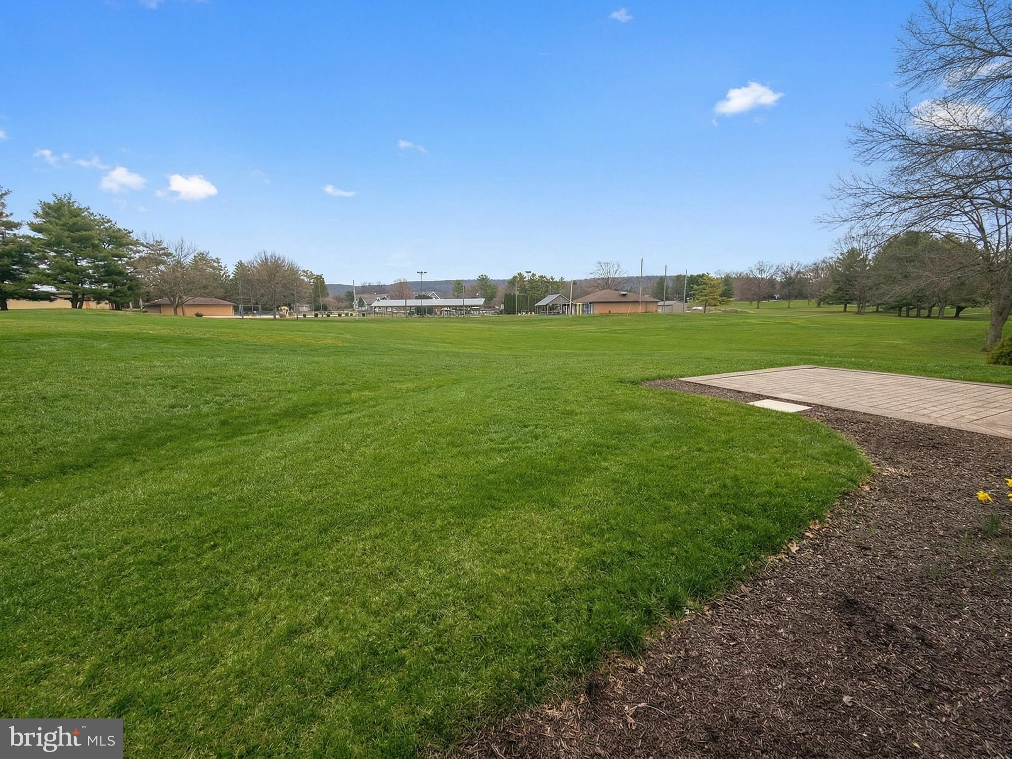 PENN NATIONAL GOLF COURSE COMMUNITY - Residential
